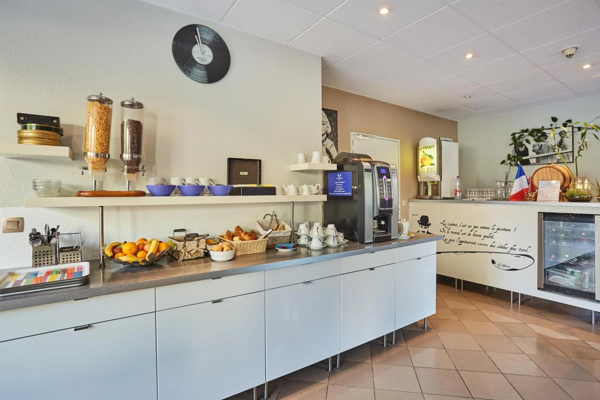 Organiser un séminaire d'entreprise : Hôtel Cinépole - Proche Paris à joinville-le-pont