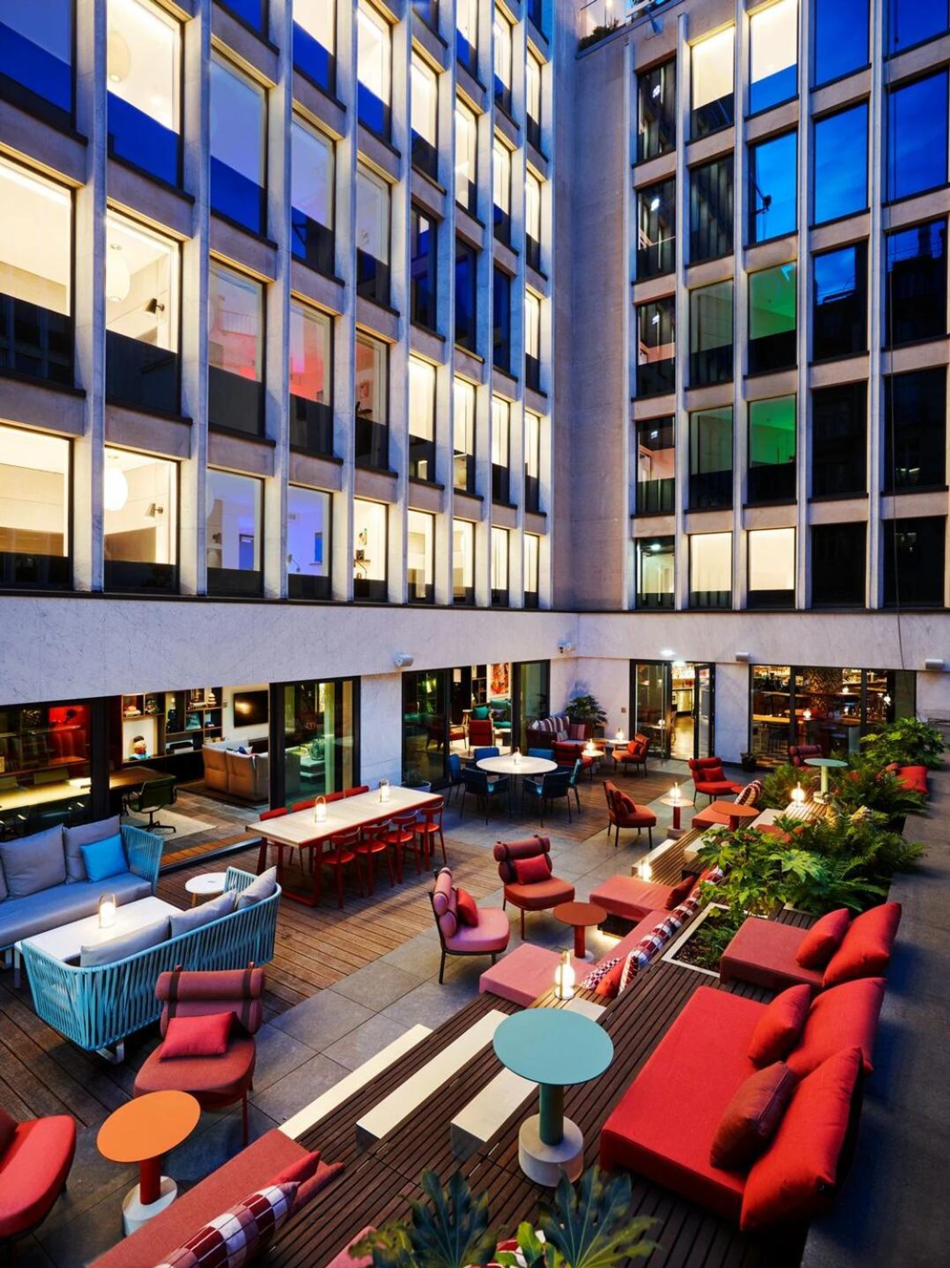 Salle de séminaire à citizenM Paris Champs-Élysées - Organiser un événement professionnel à Paris