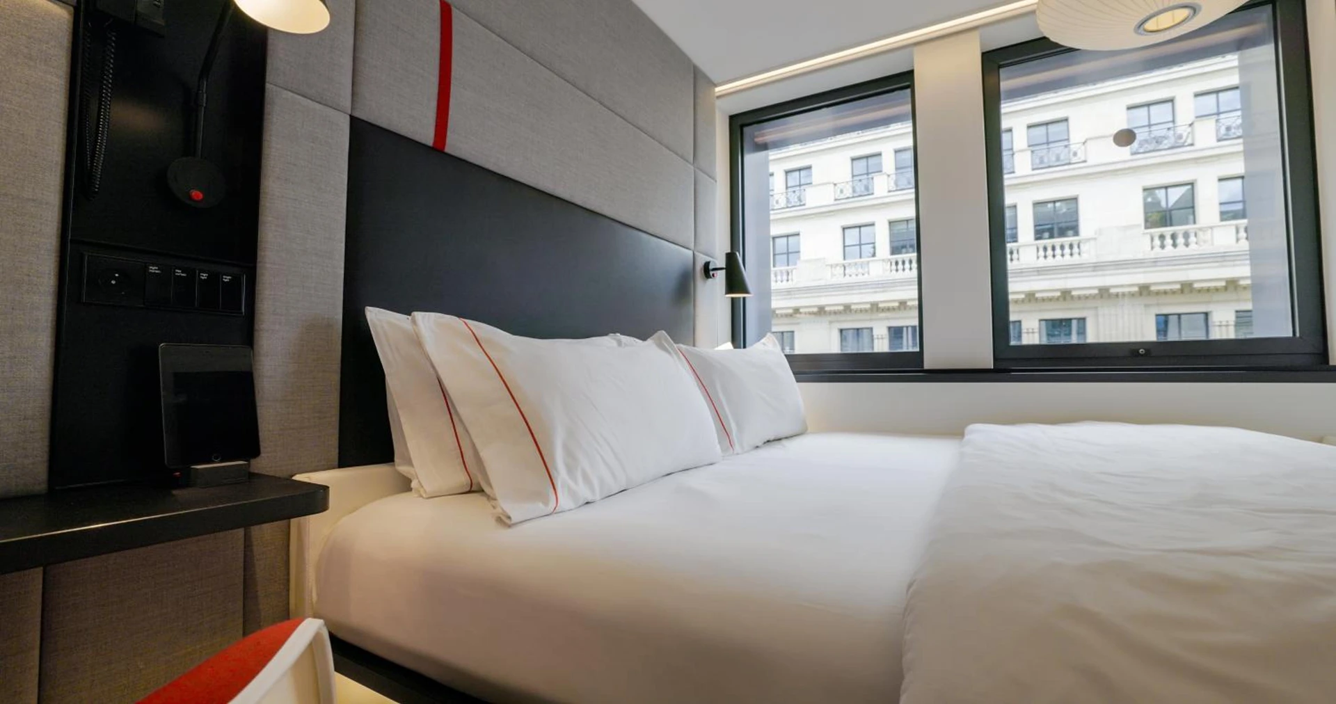 Magnifique chambre pour un séminaire d'entreprise à citizenM Paris Champs-Élysées - Paris
