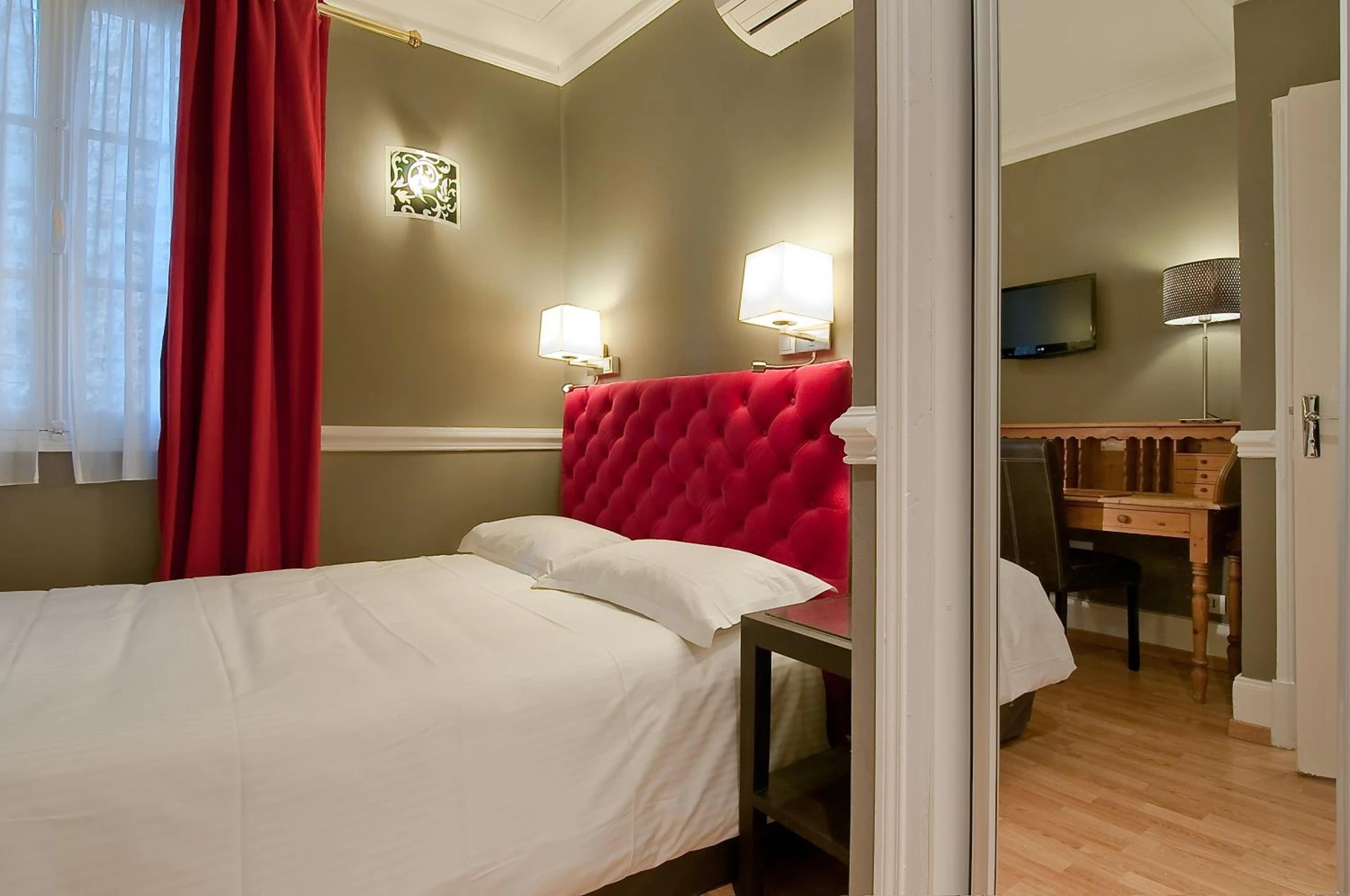 Chambre disponible pour un séminaire d'entreprise à Hotel Claude Bernard Saint-Germain - Paris