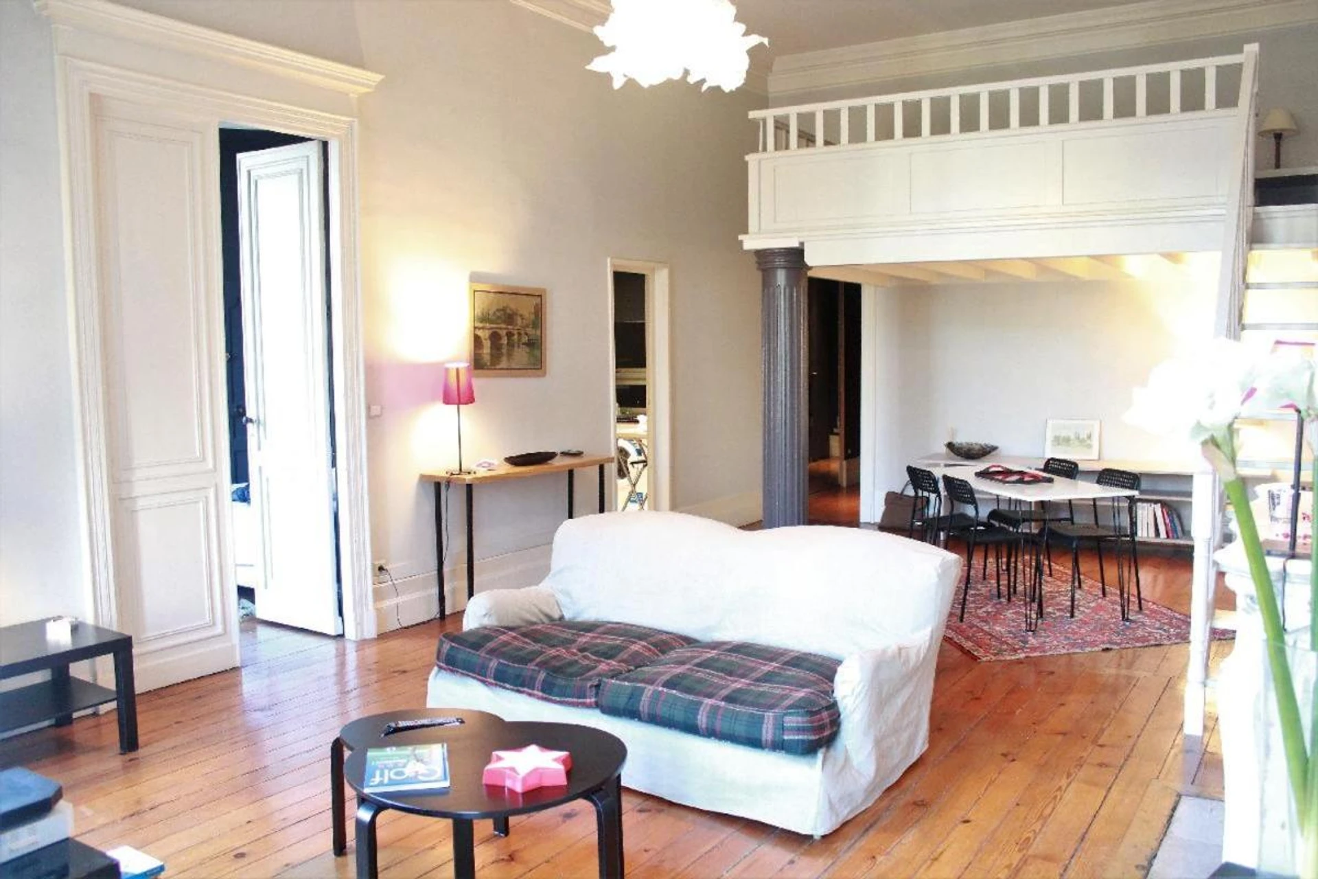Salle de séminaire à Burdigala Homes - Appart Clemenceau - Organiser un événement professionnel à Bordeaux