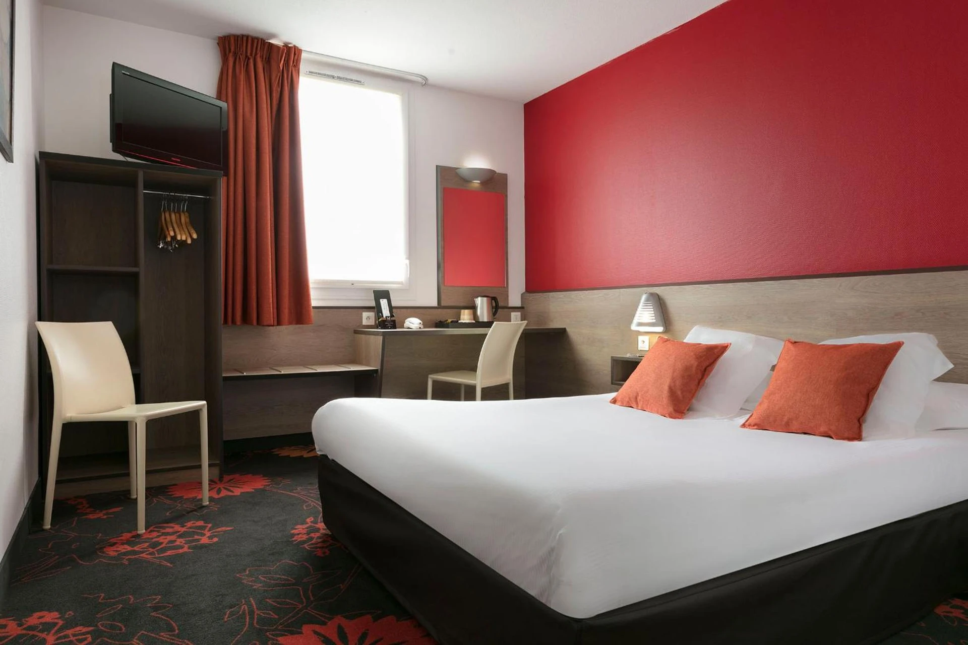 Chambre disponible pour un séminaire d'entreprise à Hotel Clermont Estaing - Clermont-Ferrand