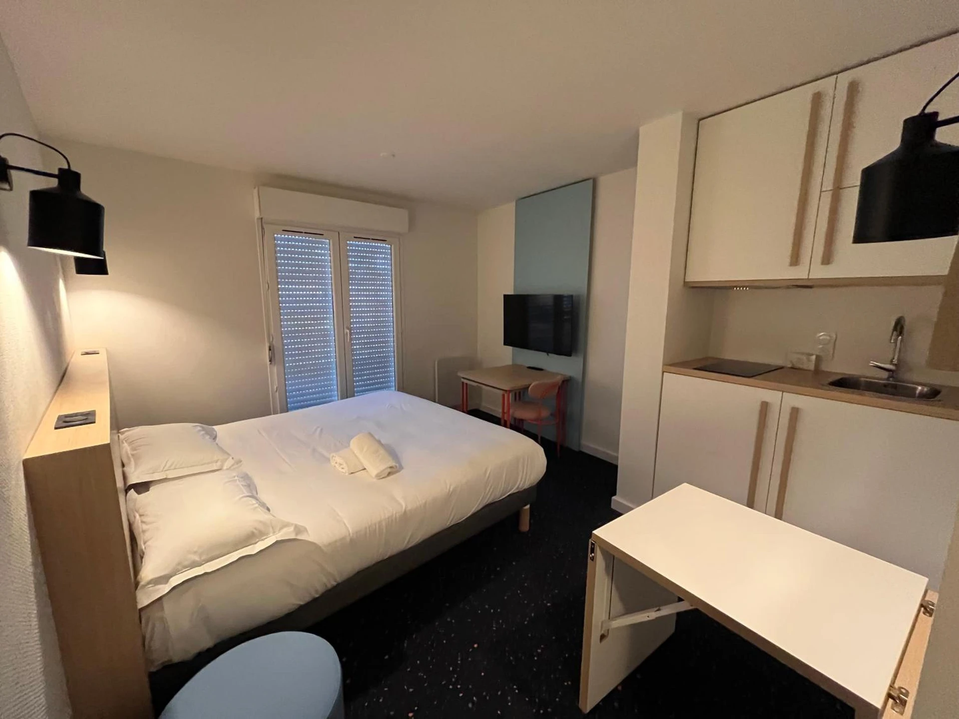 Chambre disponible pour un séminaire d'entreprise à Appart'Hôtel Lauréades Clermont-Ferrand Centre Jaude - Clermont-Ferrand
