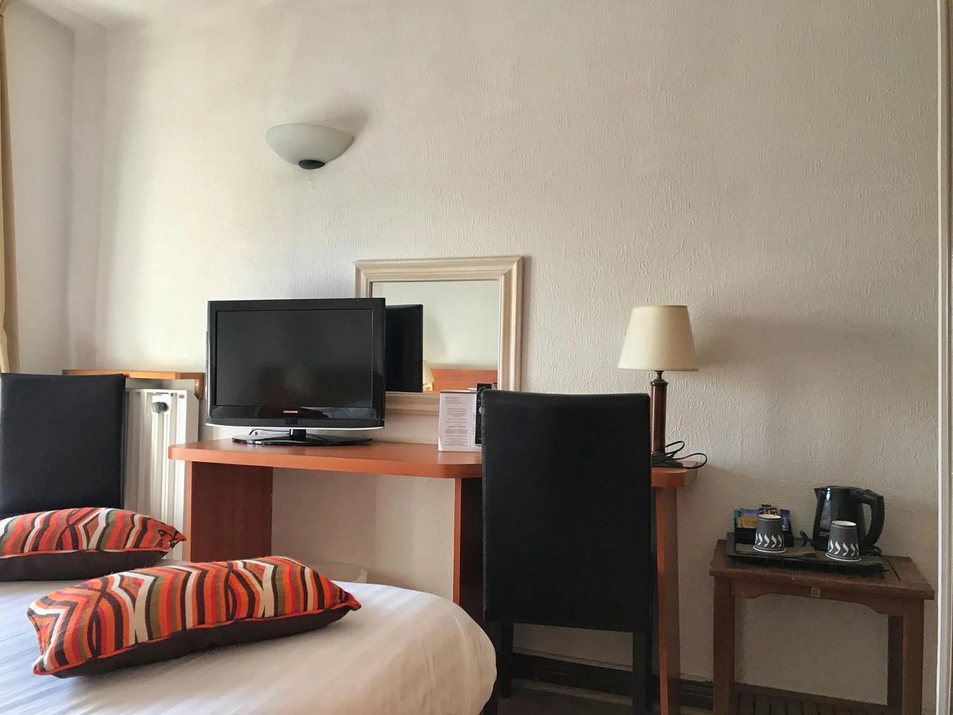 Chambre disponible pour un séminaire d'entreprise à Hotel Colbert - Saint-Jean-de-Luz