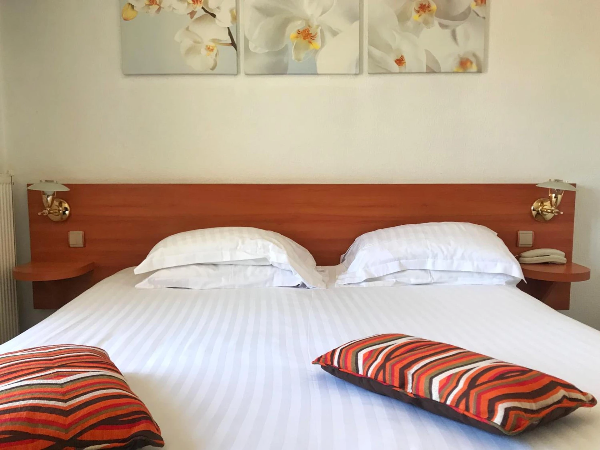 Chambre disponible pour un séminaire d'entreprise à Hotel Colbert - Saint-Jean-de-Luz