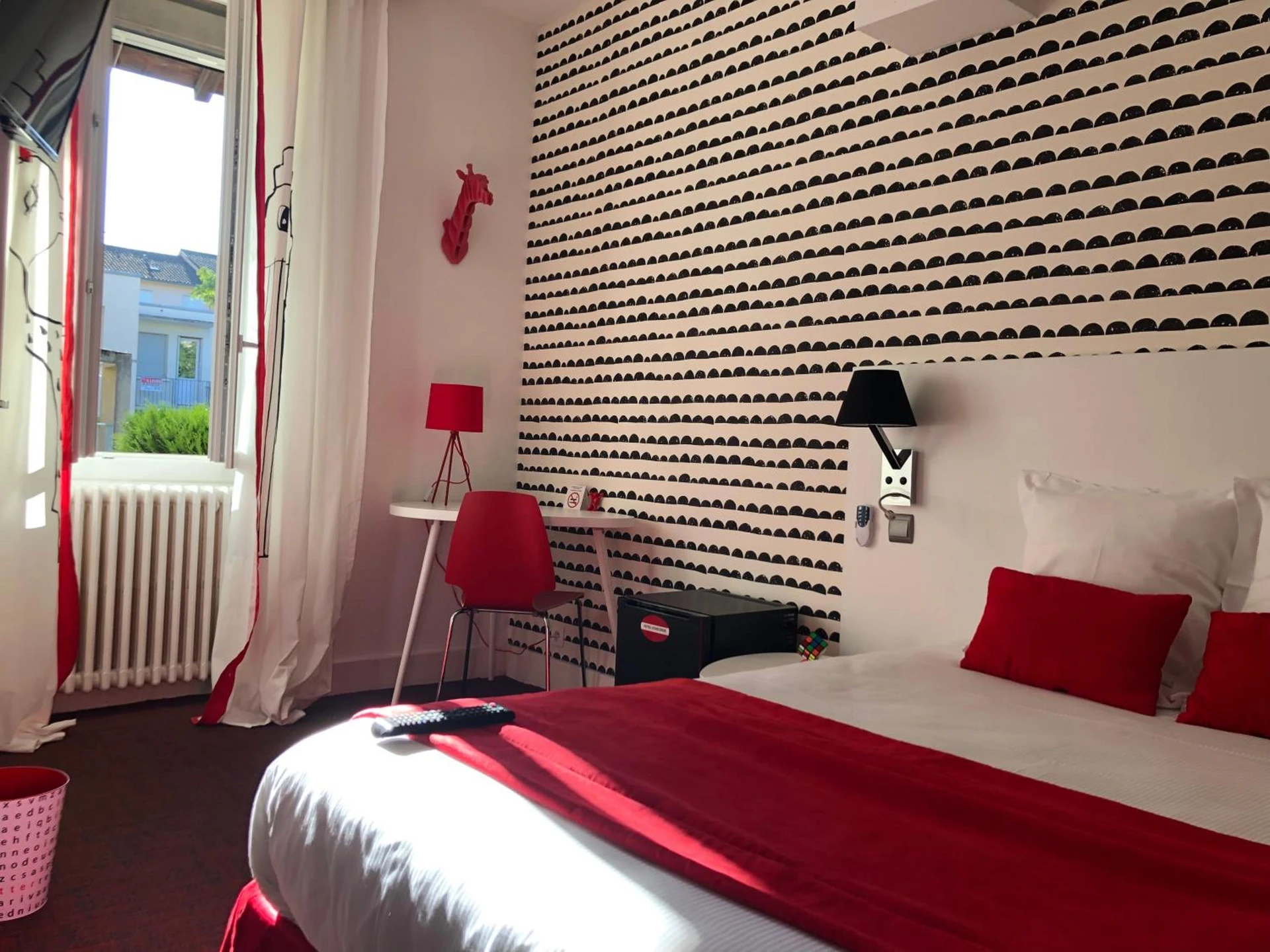Magnifique chambre pour un séminaire d'entreprise à Hôtel Concorde - Mâcon