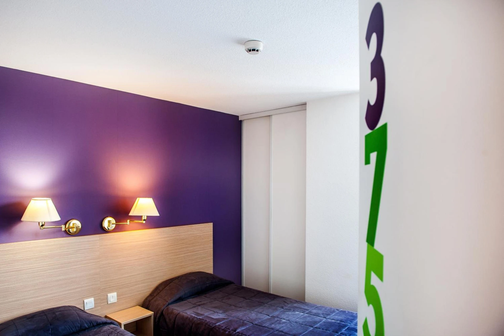 Chambre disponible pour un séminaire d'entreprise à Hôtel Continental - Lourdes