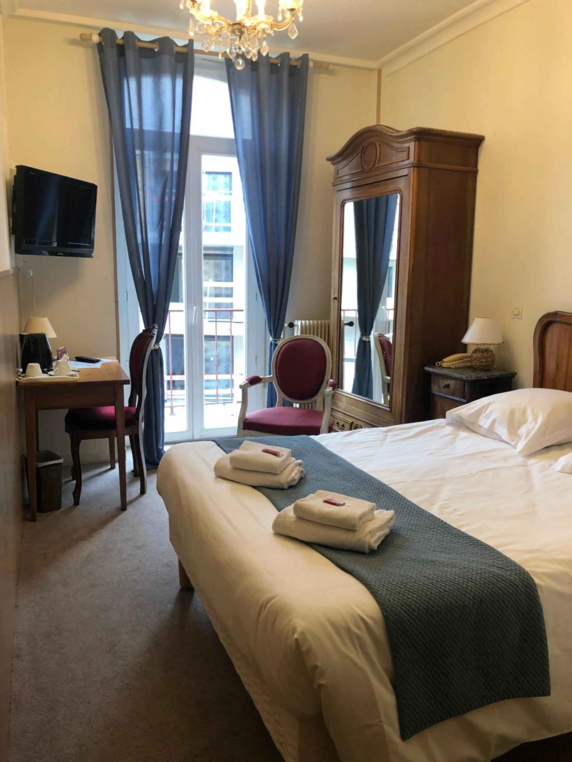 Organiser un séminaire d'entreprise : Hôtel Continental à evian-les-bains