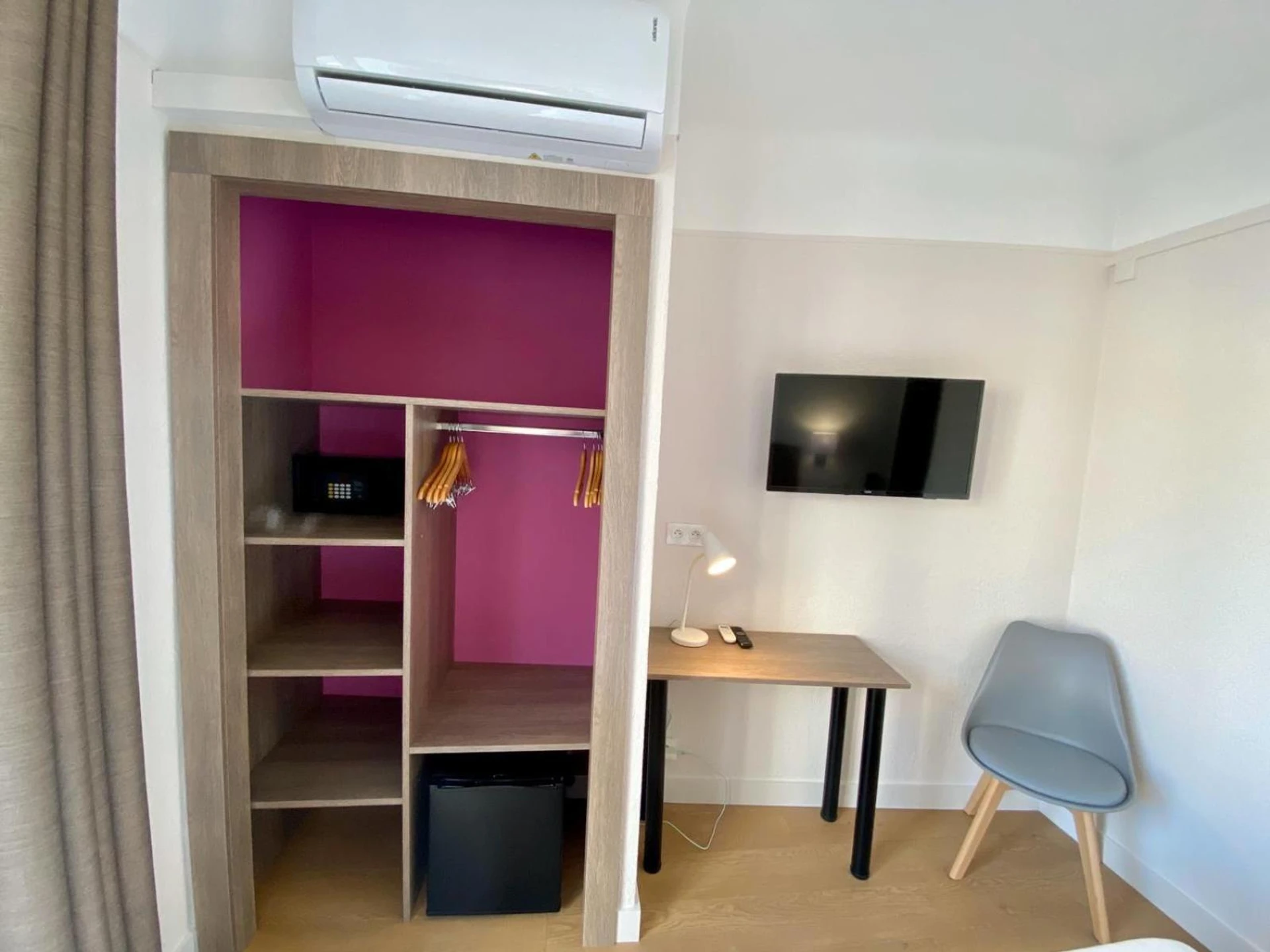 Organiser un séminaire d'entreprise : Hotel Courbet à juan-les-pins