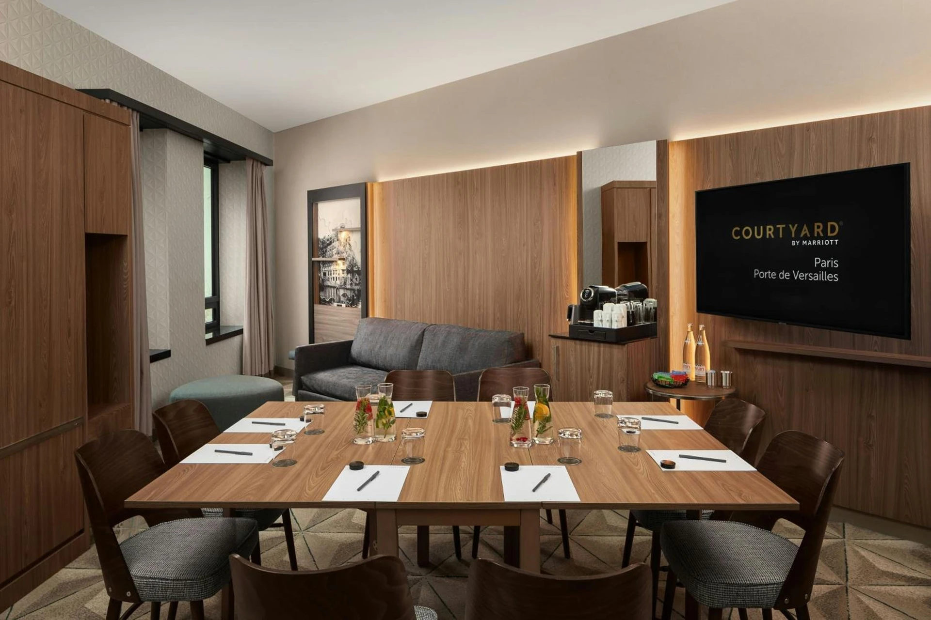 Chambre disponible pour un séminaire d'entreprise à Courtyard by Marriott Paris Porte de Versailles - Issy-les-Moulineaux