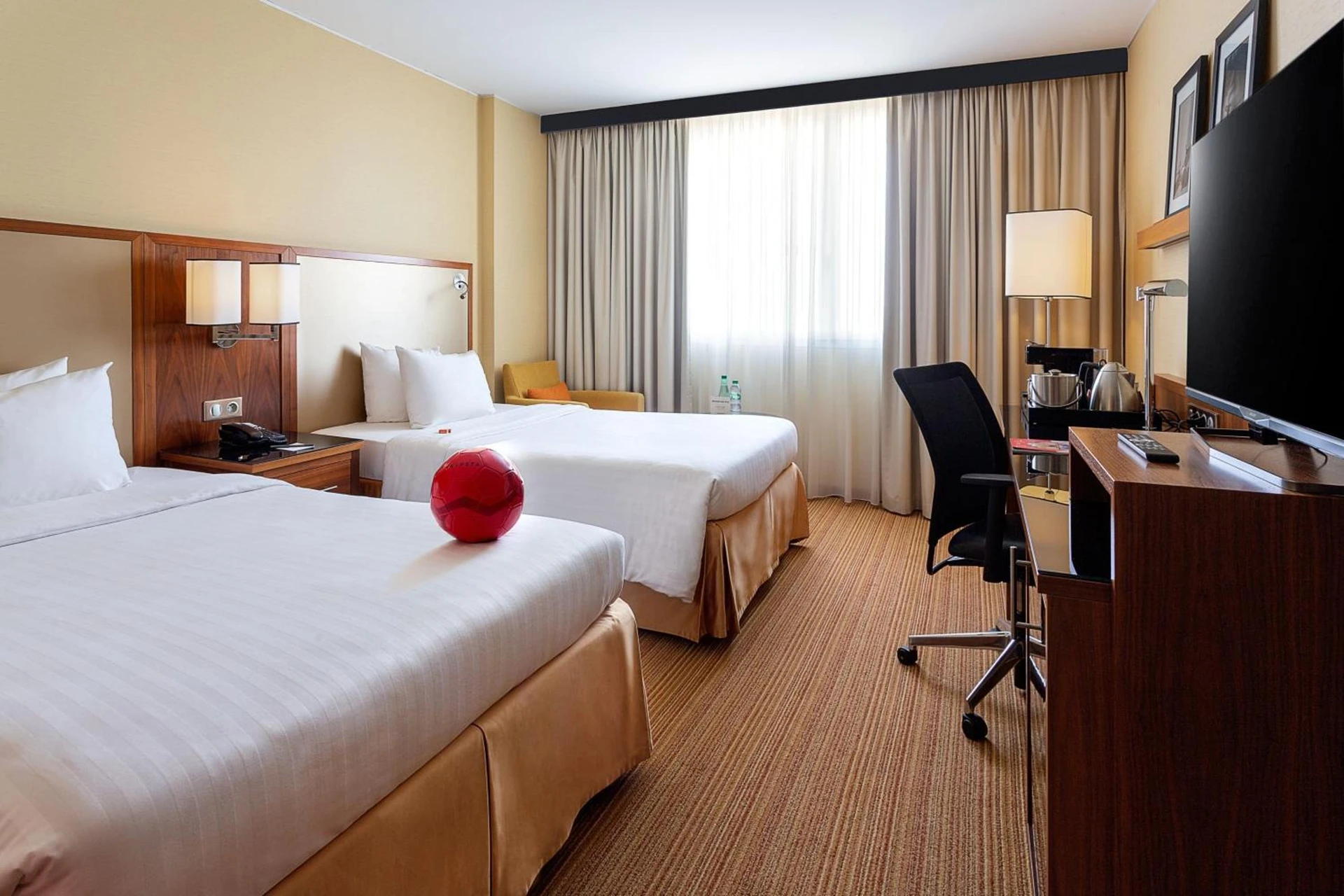 Chambre disponible pour un séminaire d'entreprise à Courtyard by Marriott Toulouse Airport - Toulouse