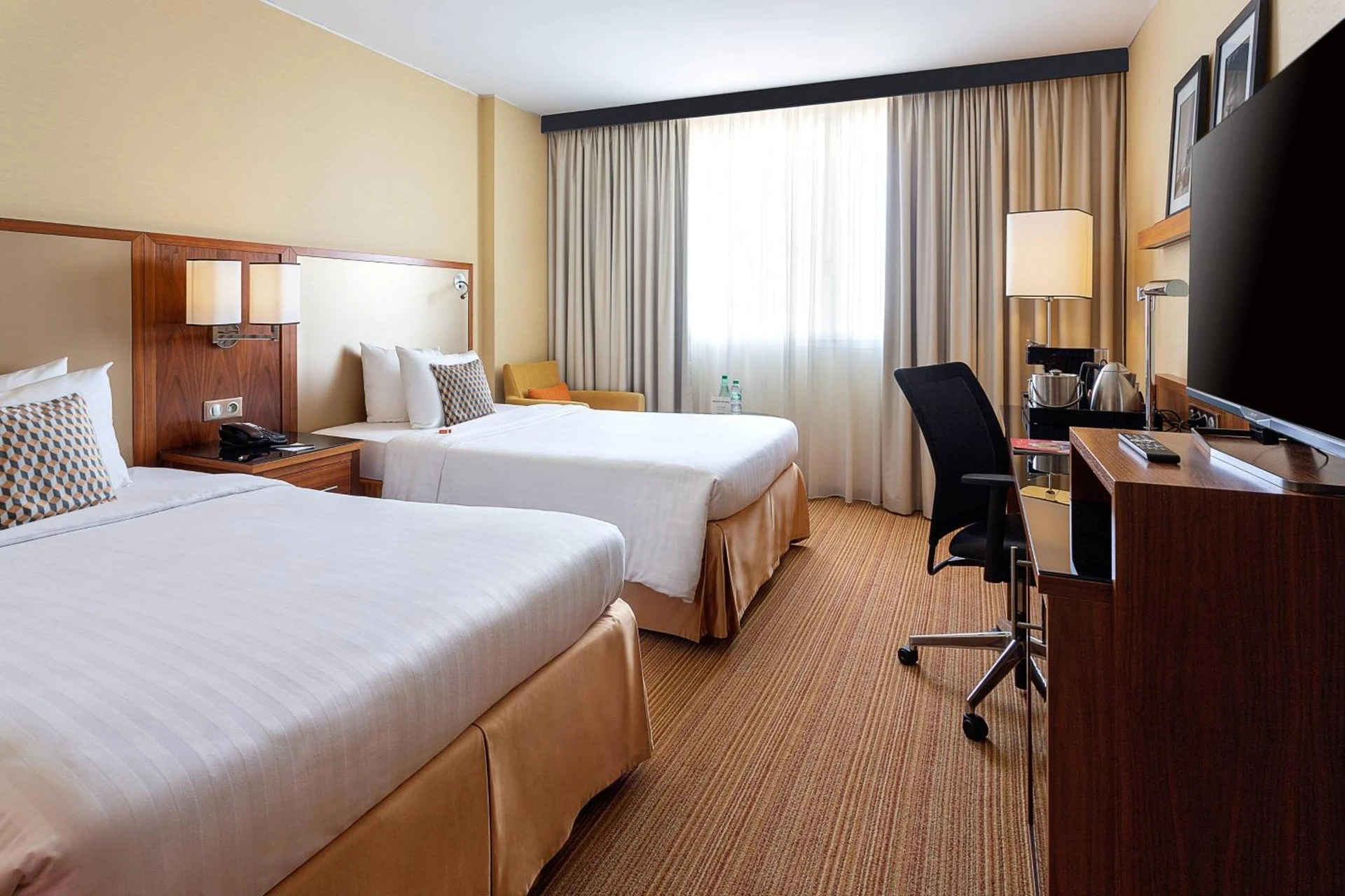 Chambre disponible pour un séminaire d'entreprise à Courtyard by Marriott Toulouse Airport - Toulouse