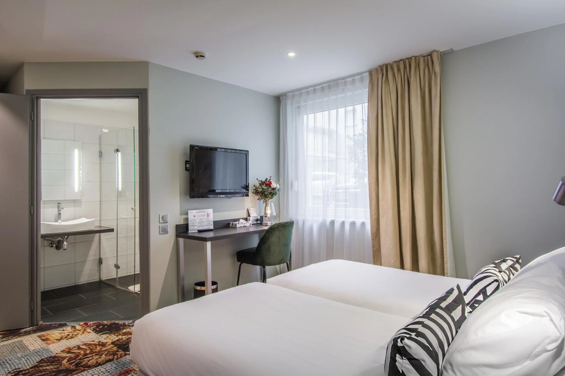 Chambre disponible pour un séminaire d'entreprise à Hôtel Couvent du Franciscain Centre ville - Strasbourg