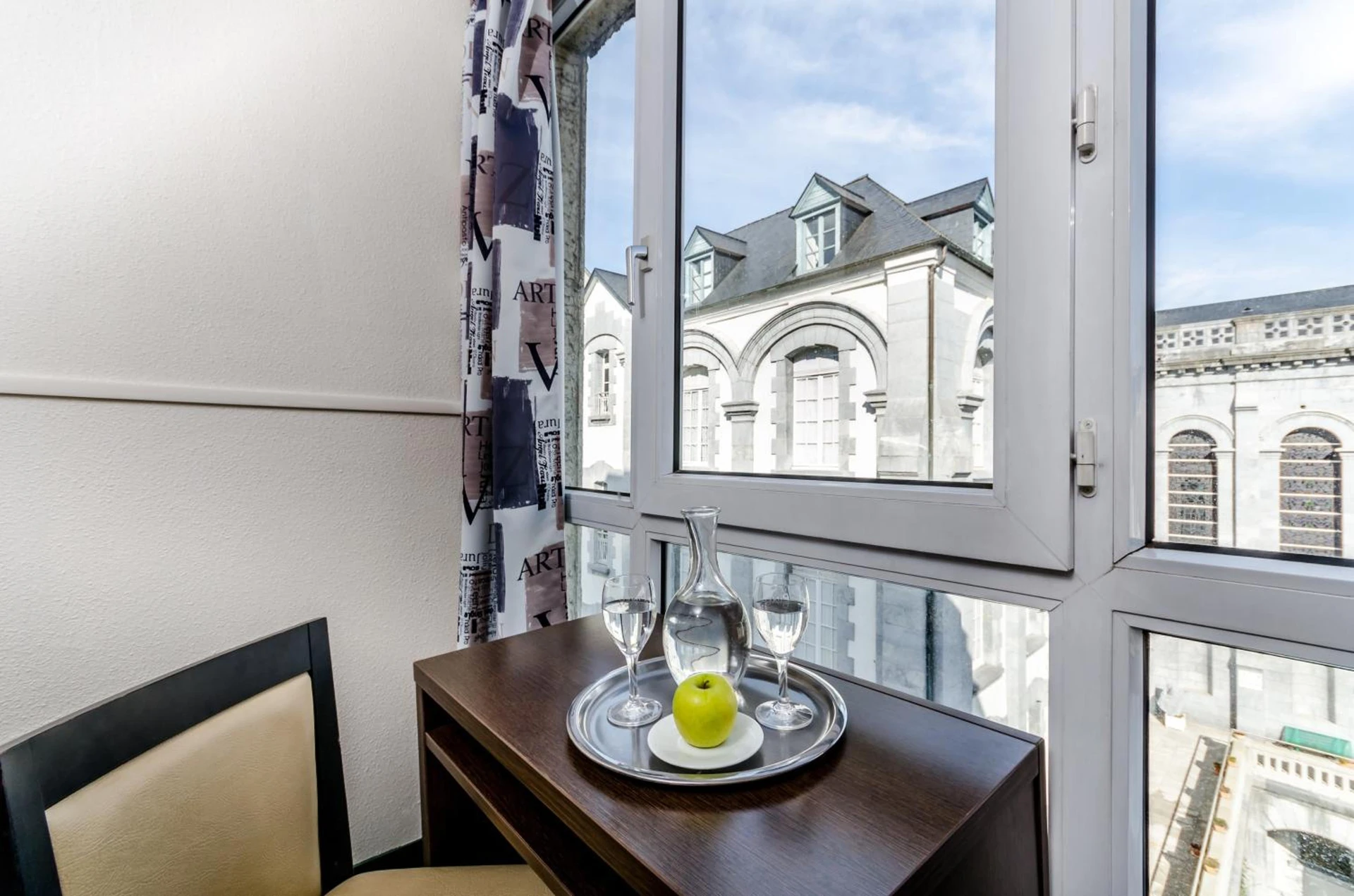 Chambre disponible pour un séminaire d'entreprise à Hôtel Croix des Bretons - Lourdes Pyrénées - Lourdes