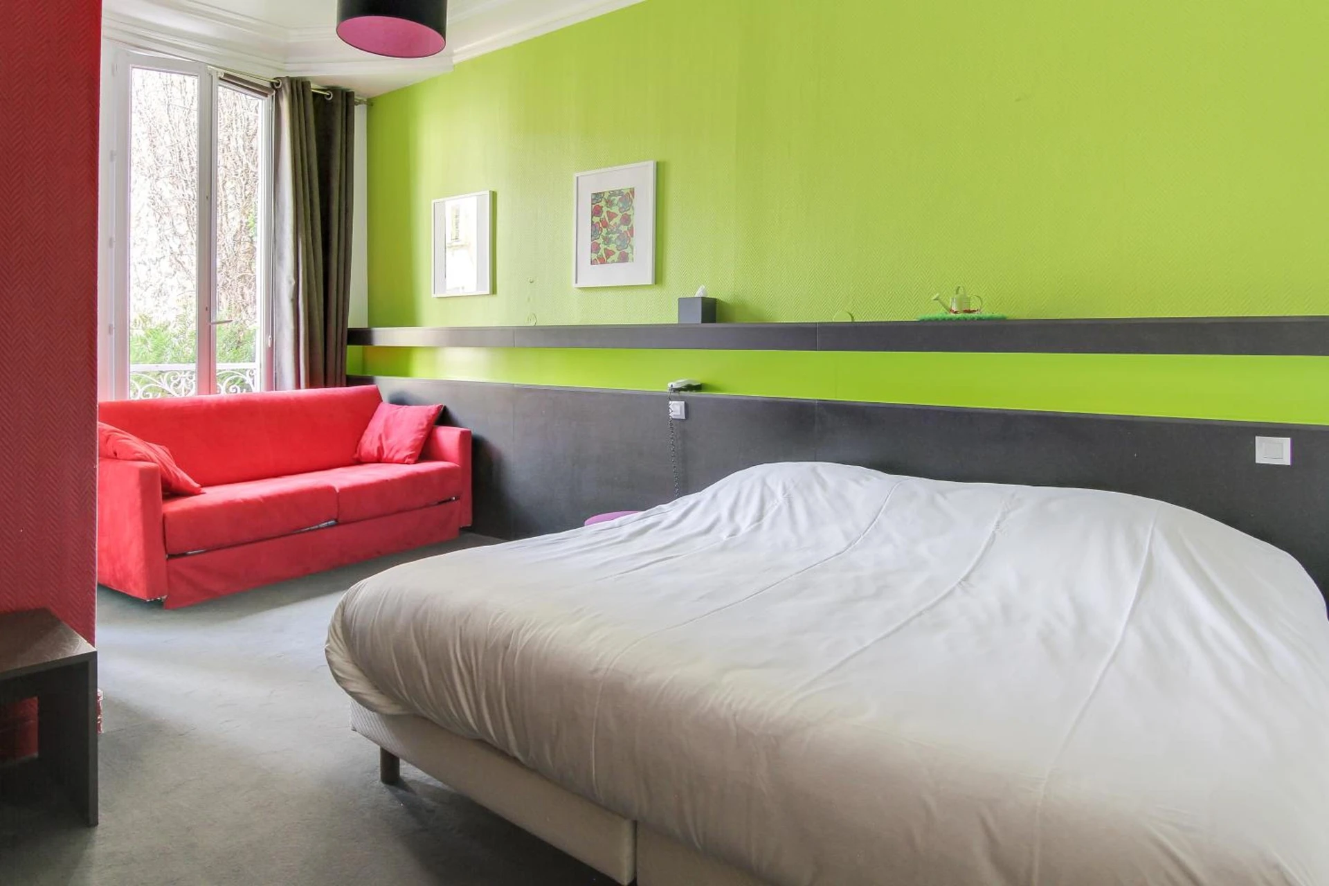 Chambre disponible pour un séminaire d'entreprise à Hôtel d'Angleterre - Versailles