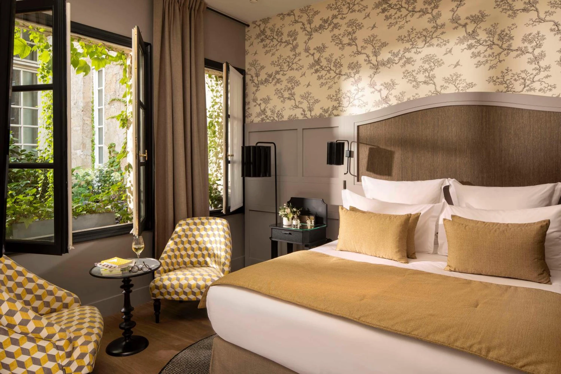 Chambre disponible pour un séminaire d'entreprise à Hôtel D'Aubusson - Paris