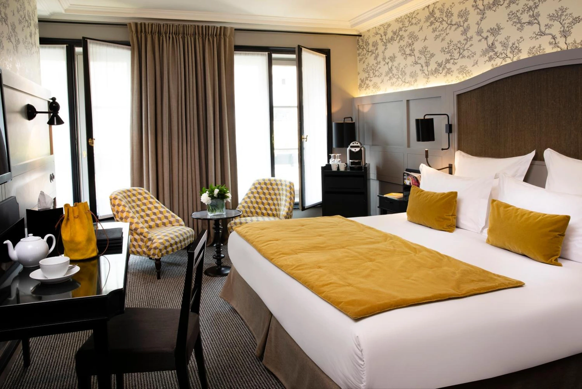 Magnifique chambre pour un séminaire d'entreprise à Hôtel D'Aubusson - Paris