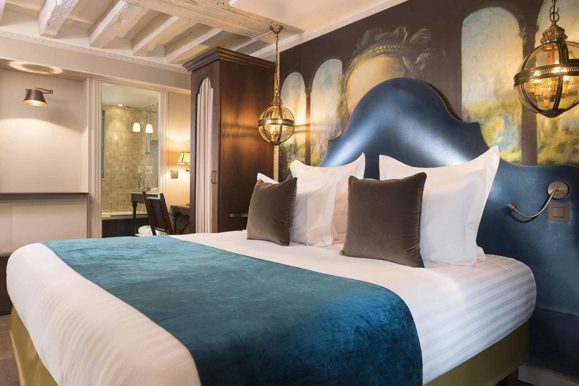 Ambiance de travail pour séminaire d'entreprise à Hôtel Da Vinci & Spa - Paris
