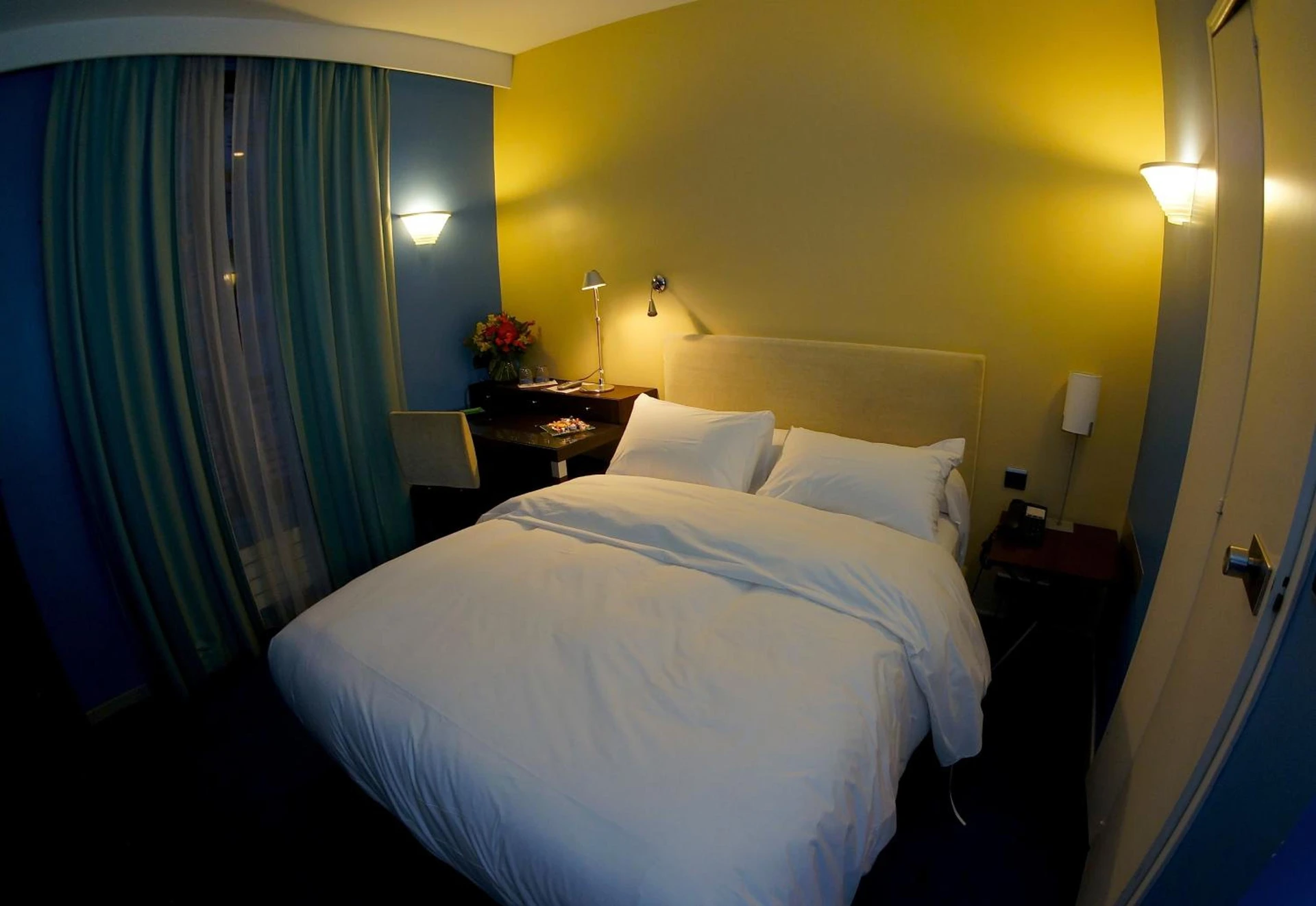 Chambre disponible pour un séminaire d'entreprise à Hotel Danemark - Paris