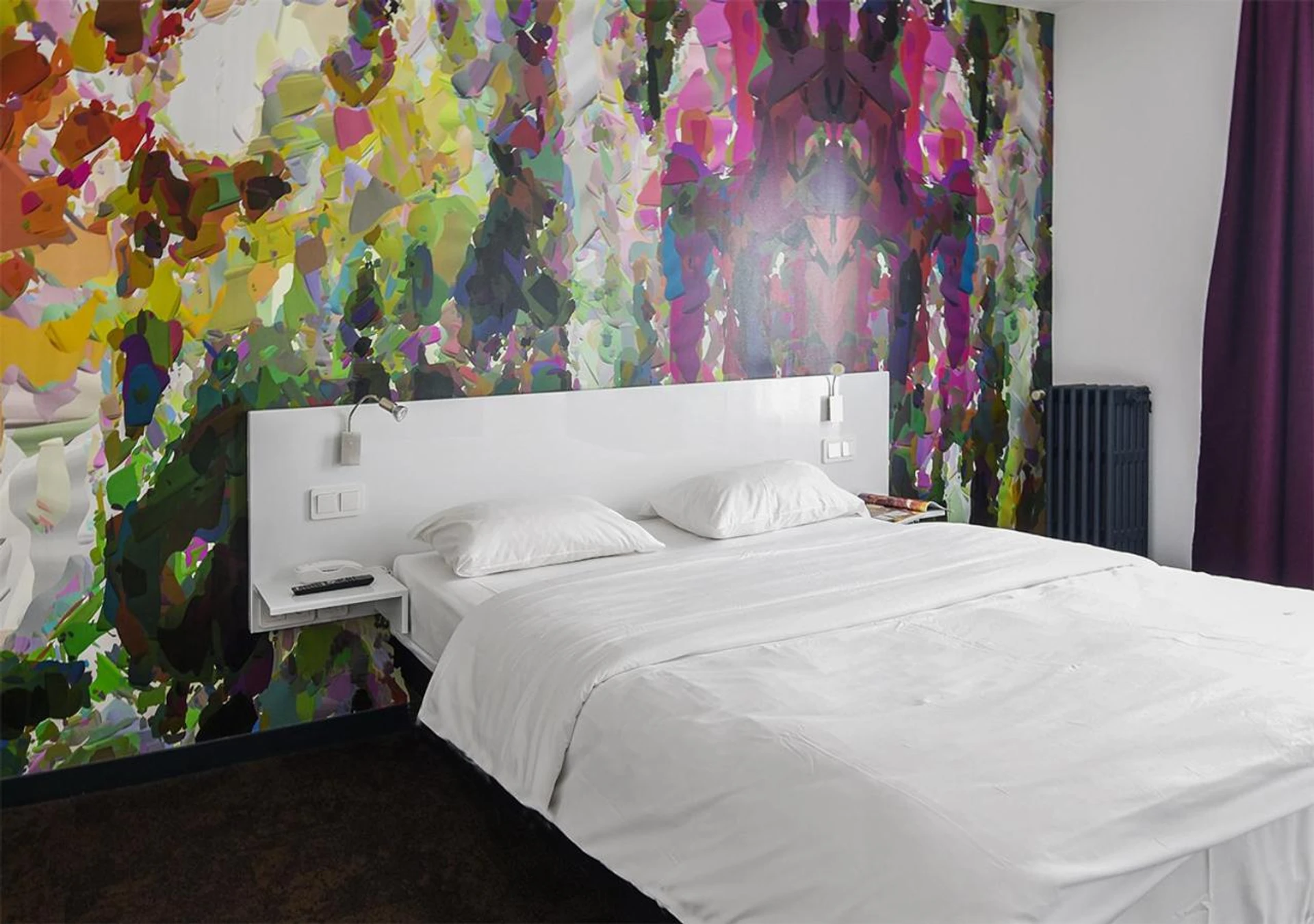 Magnifique chambre pour un séminaire d'entreprise à Hotel de Bordeaux - Pons