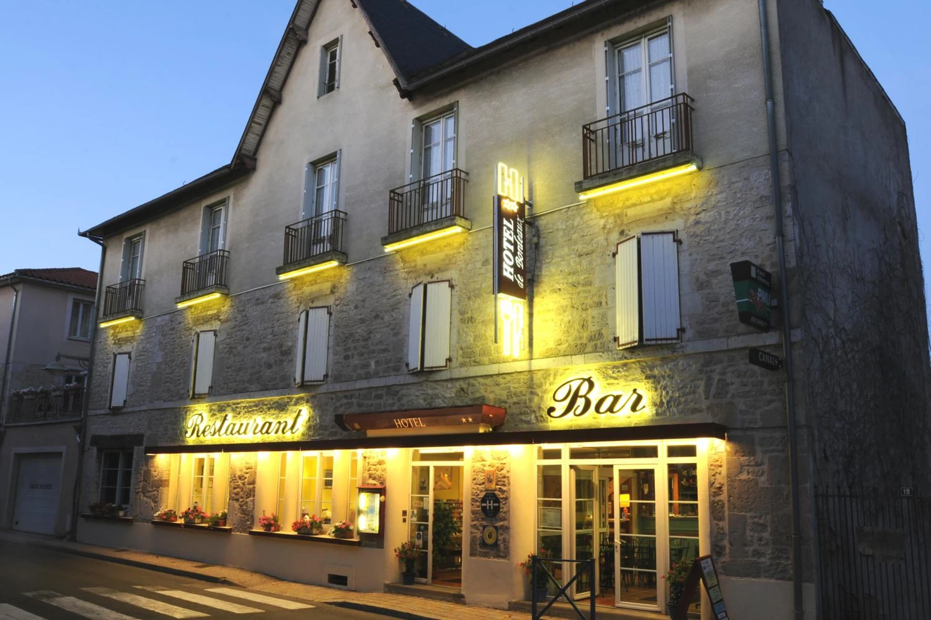 Organiser un séminaire d'entreprise : Hotel de Bordeaux à gramat