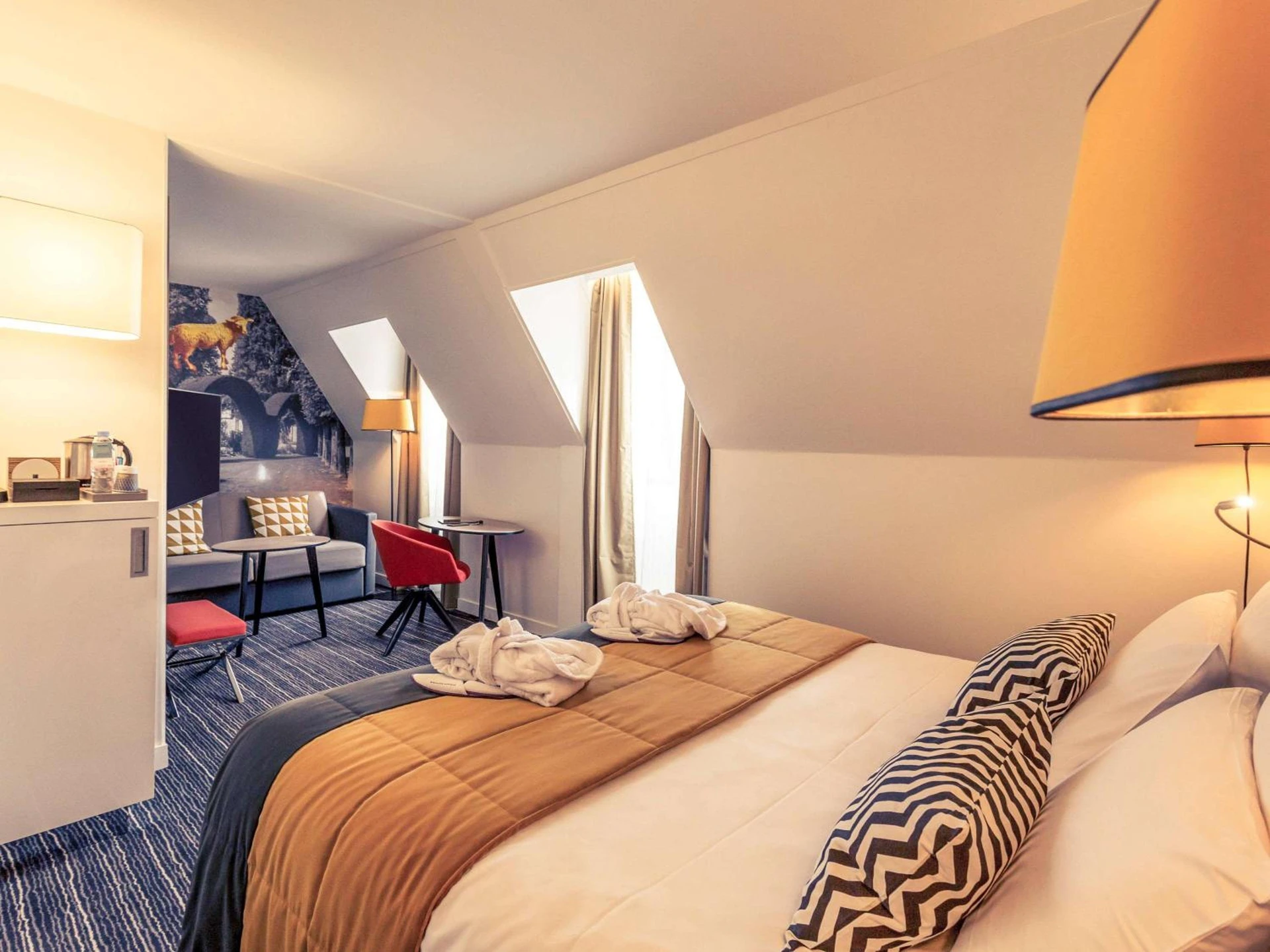 Chambre disponible pour un séminaire d'entreprise à Hotel De Bourbon Grand Hotel Mercure Bourges - Bourges