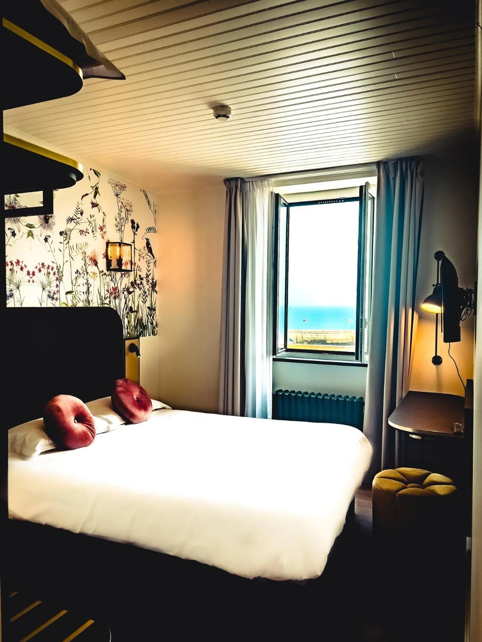 Chambre disponible pour un séminaire d'entreprise à Grand Hôtel de Bretagne - Le Palais