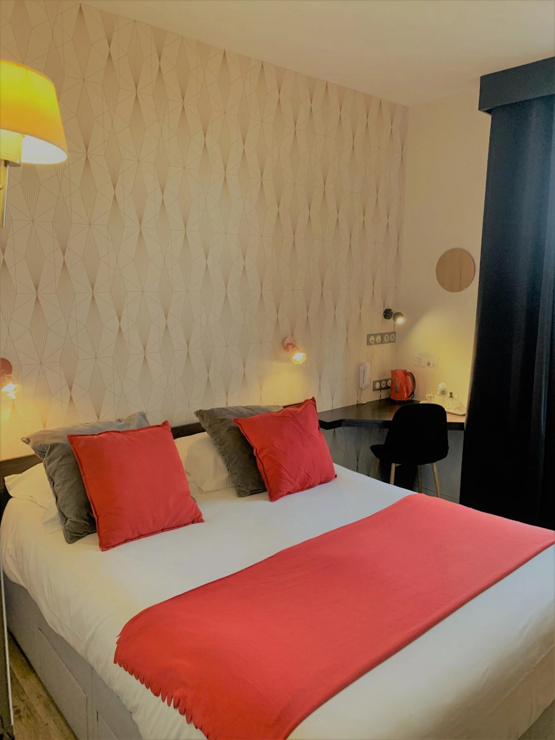 Chambre disponible pour un séminaire d'entreprise à Hôtel de Bretagne Dol centre ville - Dol-de-Bretagne