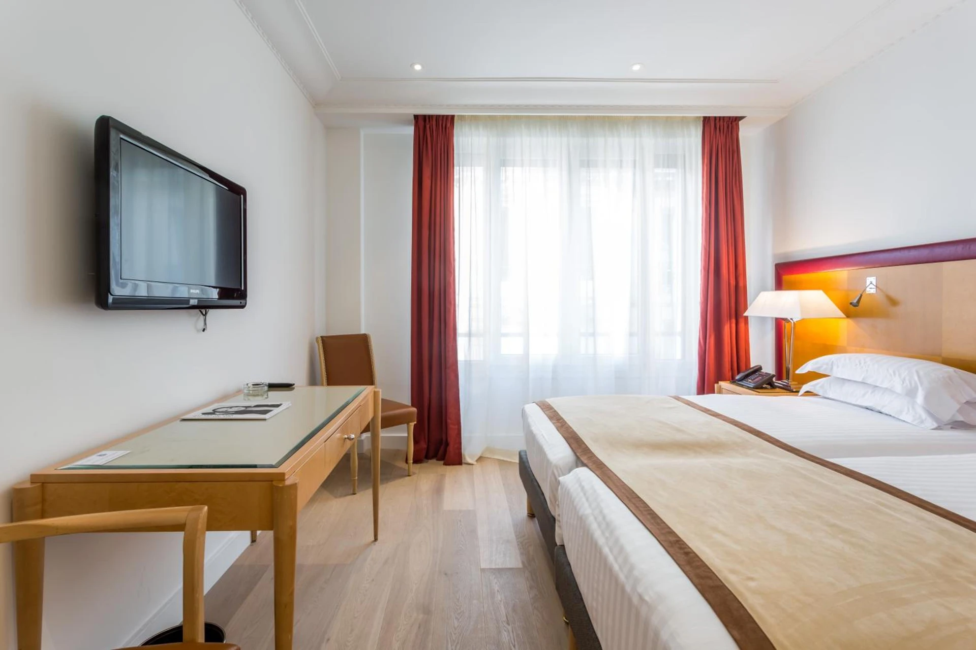 Chambre disponible pour un séminaire d'entreprise à Hôtel De Castiglione - Paris