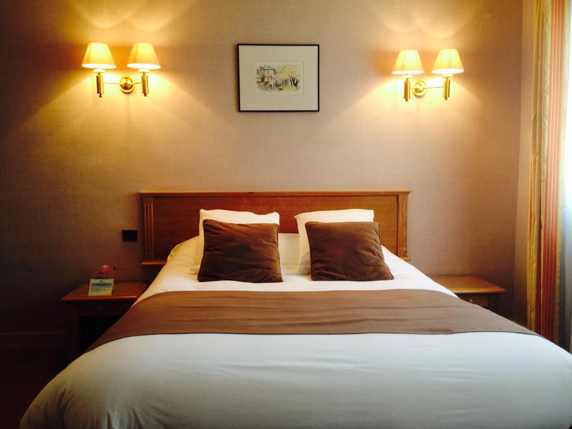 Chambre disponible pour un séminaire d'entreprise à Hotel De Clisson Saint Brieuc - Saint-Brieuc