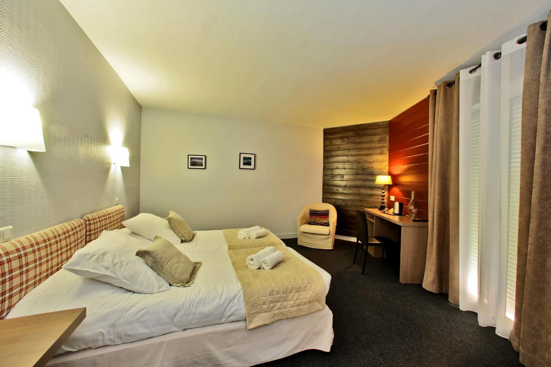 Magnifique chambre pour un séminaire d'entreprise à Hotel de Compostelle - Sarlat-la-Canéda