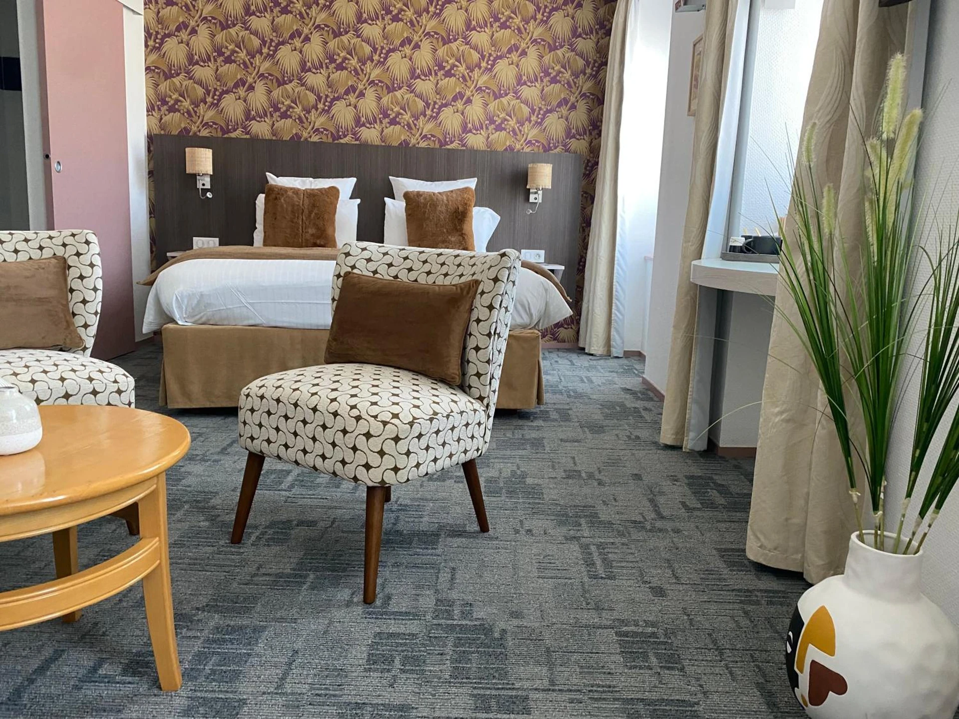 Magnifique chambre pour un séminaire d'entreprise à Cit'Hotel Hôtel de France et d'Europe - Concarneau