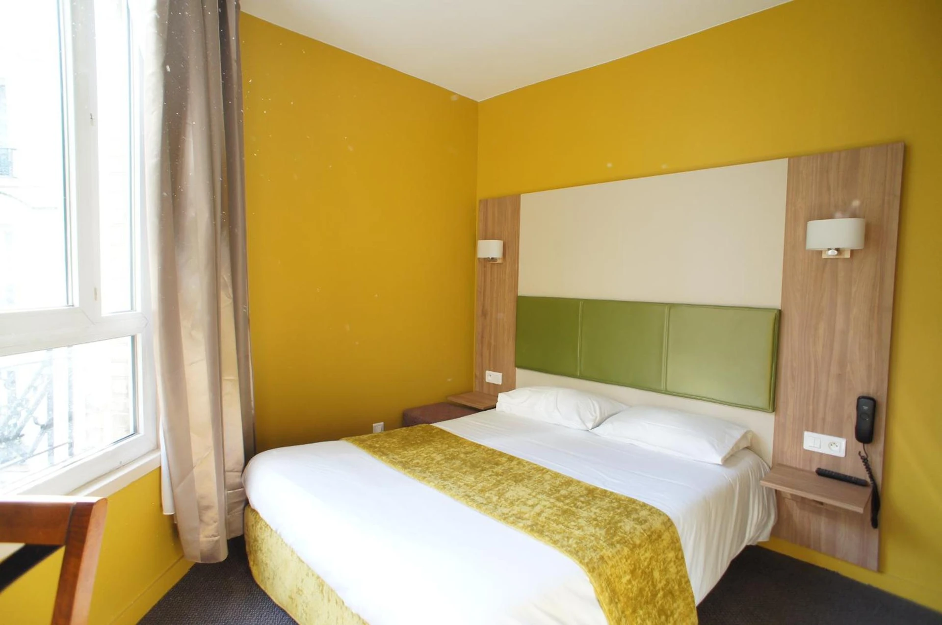 Salle de séminaire à Hôtel De France - Organiser un événement professionnel à Boulogne-Billancourt