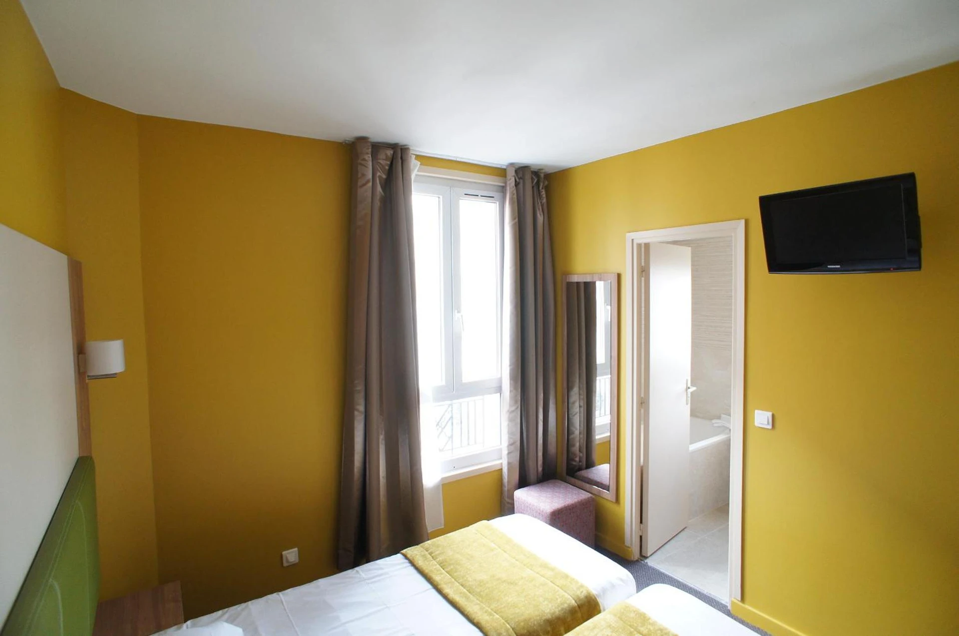 Lieu convivial pour un séminaire d'entreprise à Hôtel De France - Boulogne-Billancourt - En savoir plus 