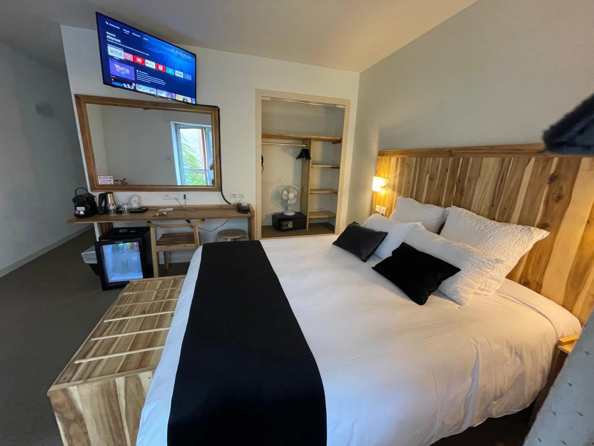 Chambre disponible pour un séminaire d'entreprise à Logis Hôtel de France & Restaurant Pamiers - Pamiers