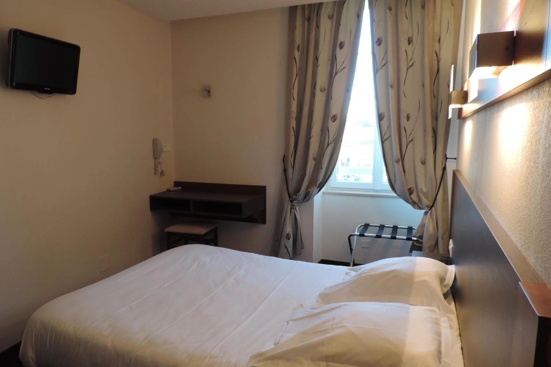 Chambre disponible pour un séminaire d'entreprise à Hôtel de France - Espalion