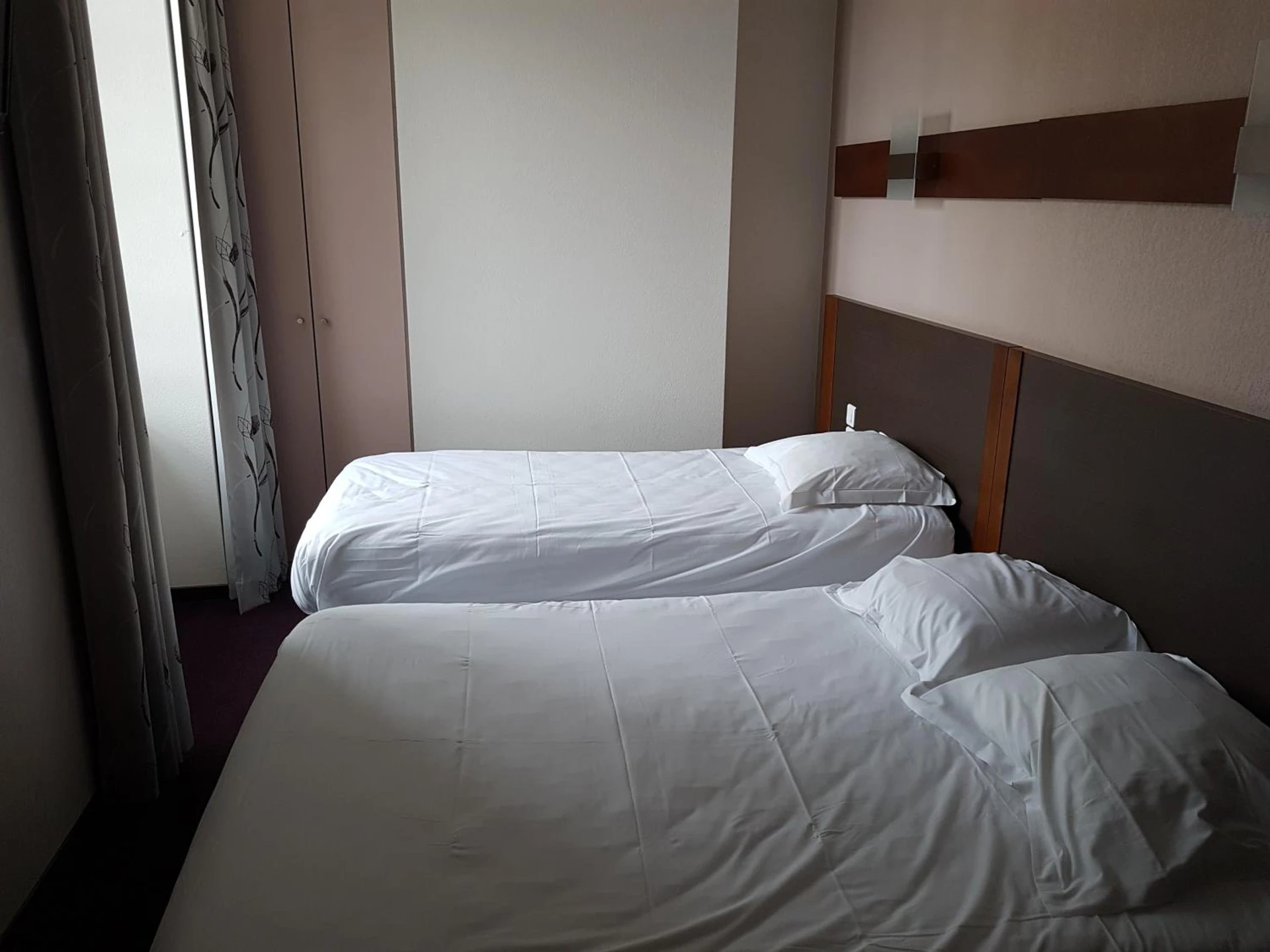 Magnifique chambre pour un séminaire d'entreprise à Hôtel de France - Espalion