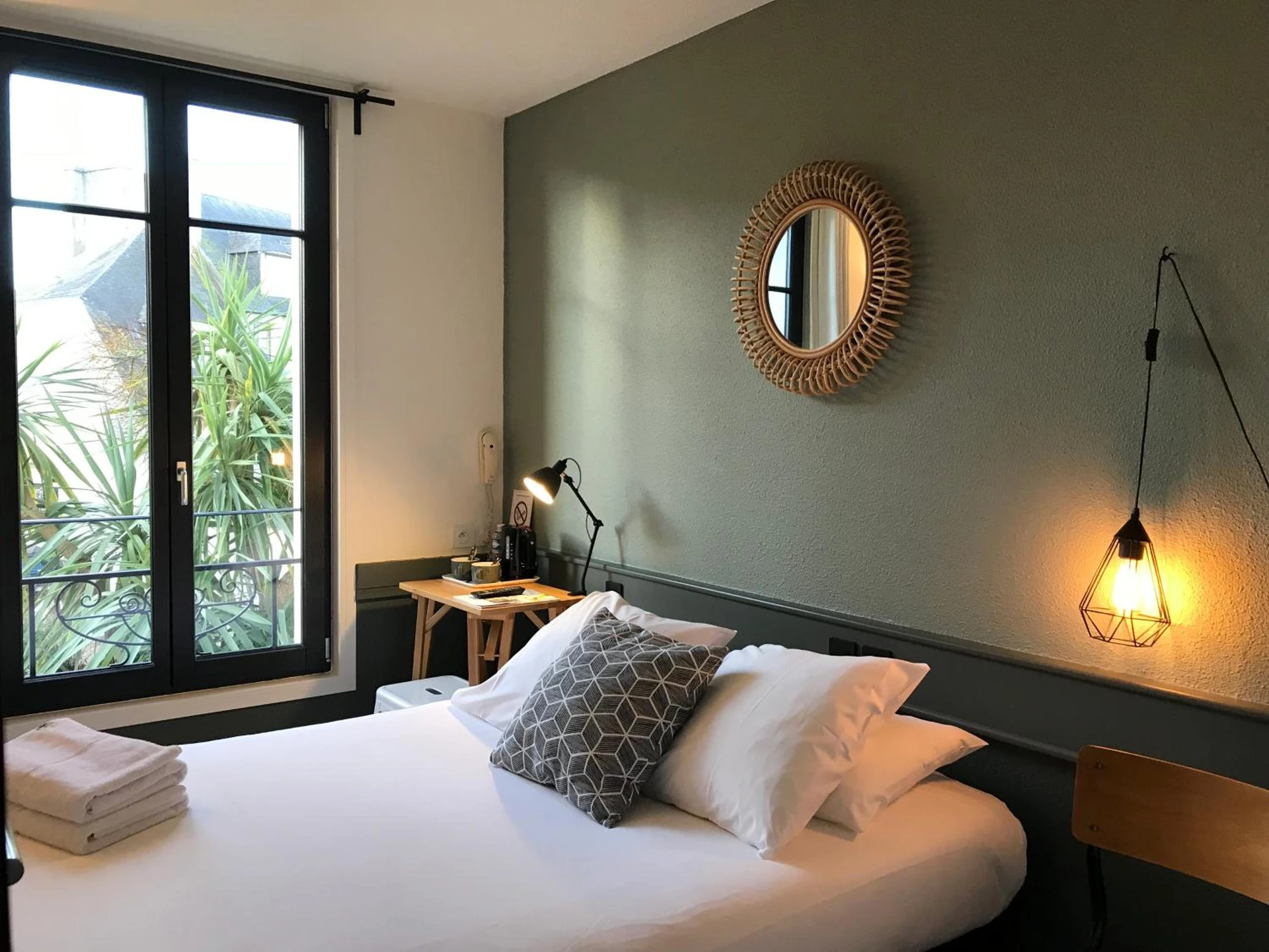 Chambre disponible pour un séminaire d'entreprise à Hotel de France - Saint-Pol-de-Léon