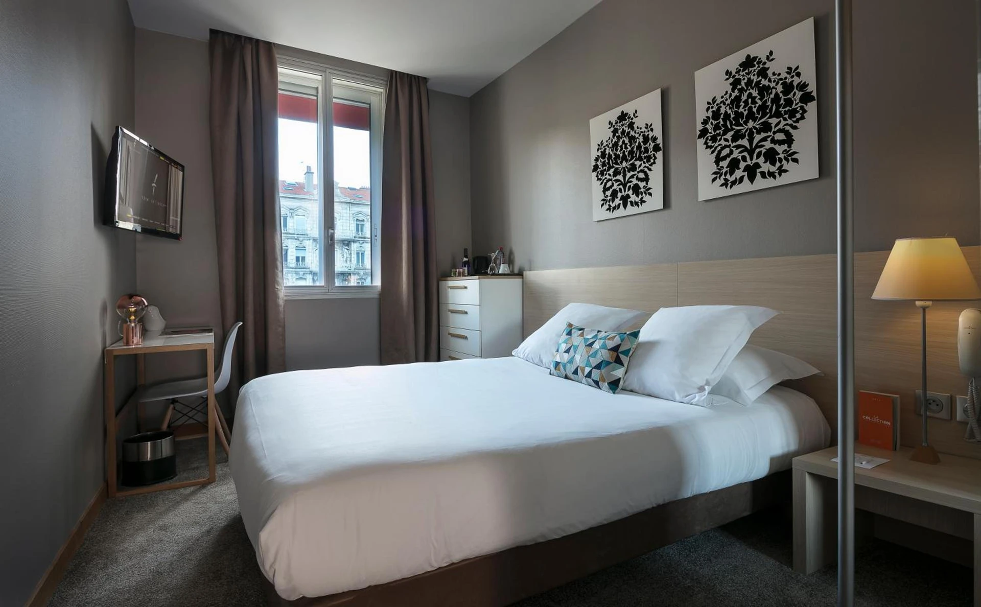 Chambre disponible pour un séminaire d'entreprise à Hotel De France - Valence
