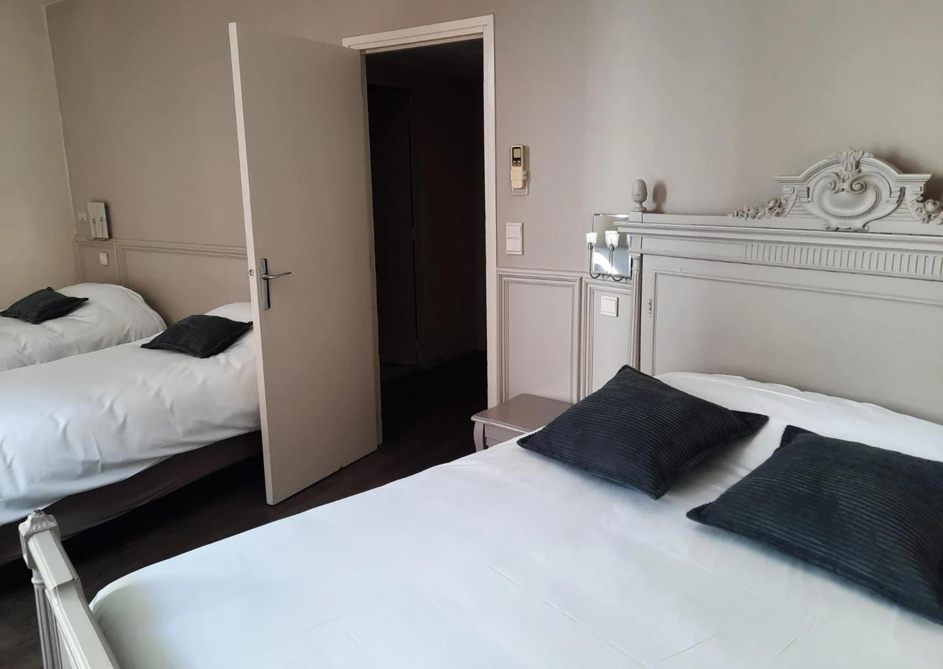 Chambre disponible pour un séminaire d'entreprise à Hôtel de France - Toulouse
