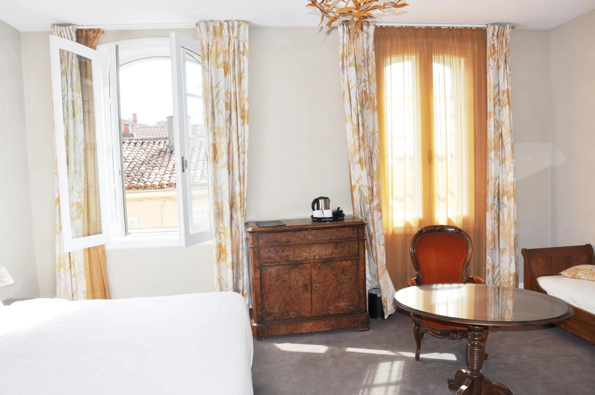 Chambre disponible pour un séminaire d'entreprise à Hôtel de France - Auch