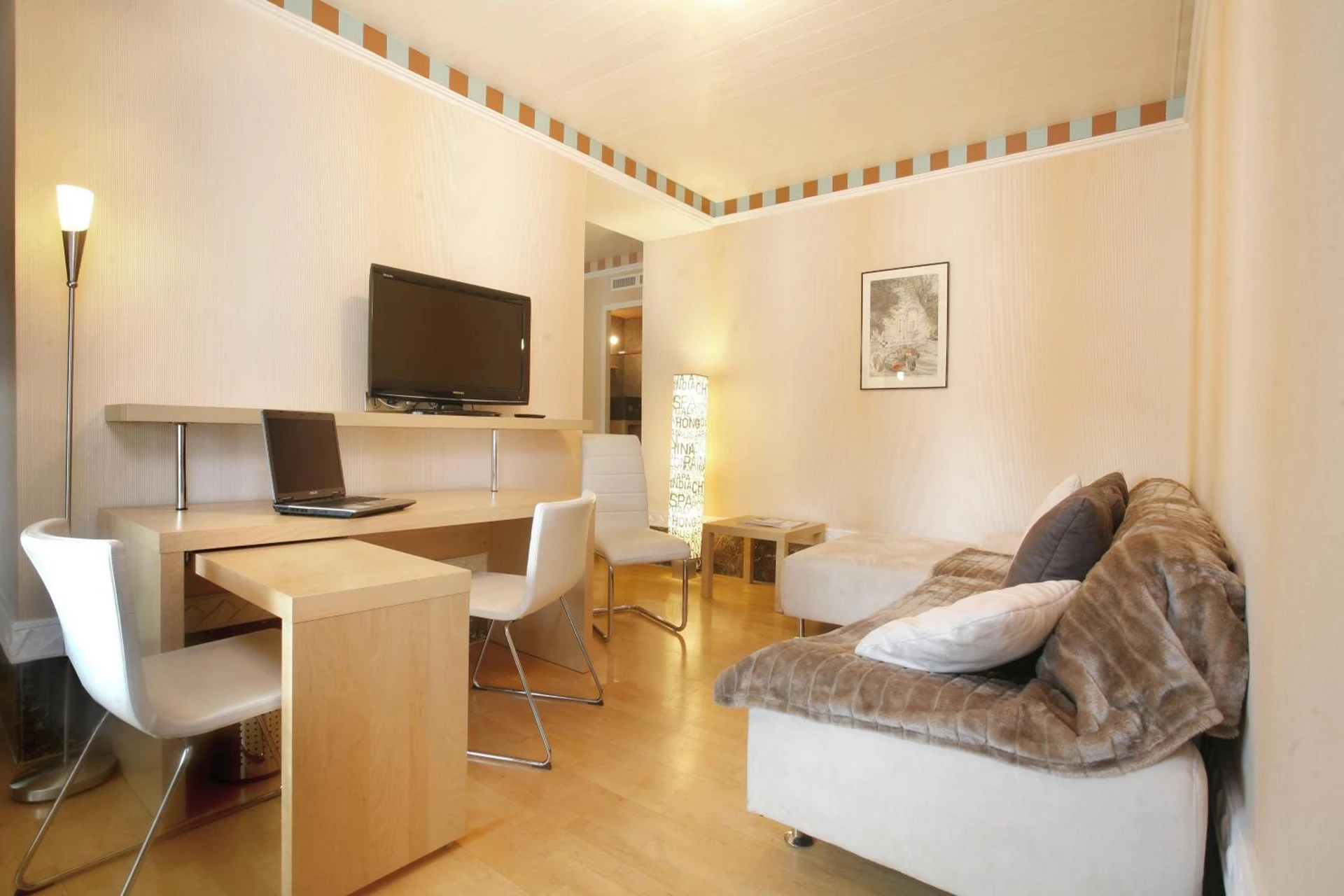 Chambre disponible pour un séminaire d'entreprise à Hotel De Gramont - Pau