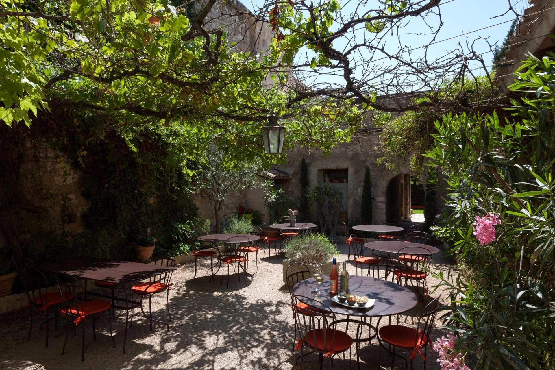 Organiser un séminaire d'entreprise : Hotel De L'Atelier à villeneuve-les-avignon