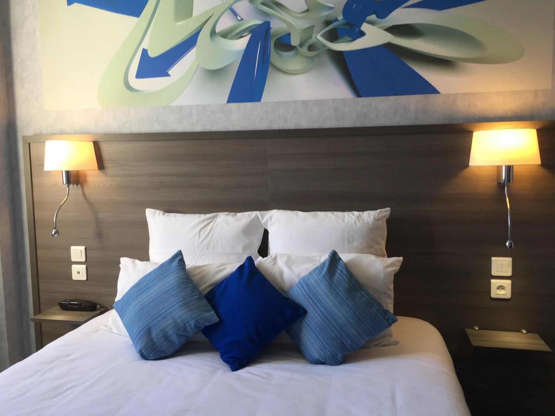 Chambre disponible pour un séminaire d'entreprise à Hôtel de L'Avenue - Tarbes