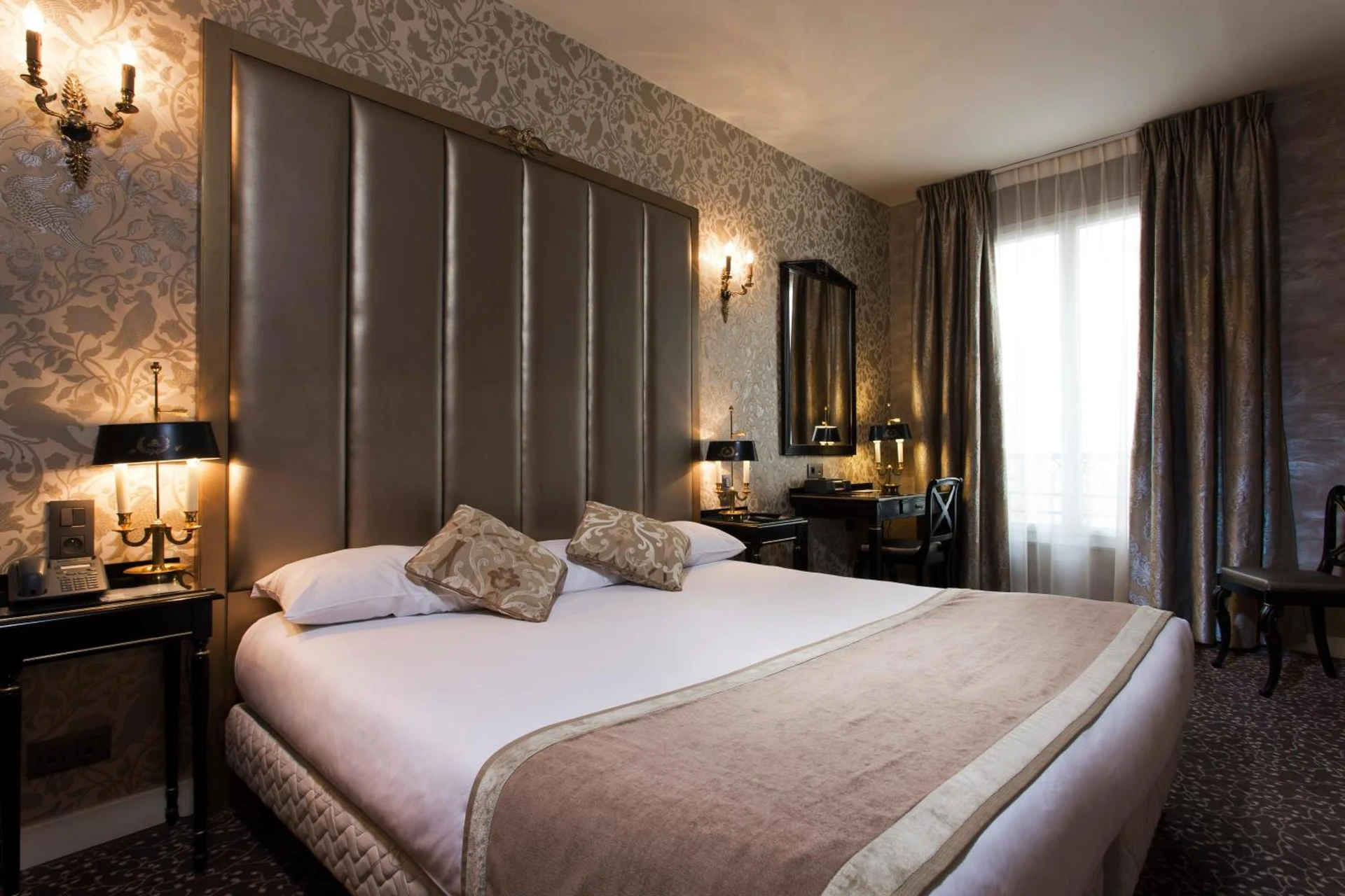 Ambiance de travail pour séminaire d'entreprise à Hotel de L'Empereur by Malone - Paris