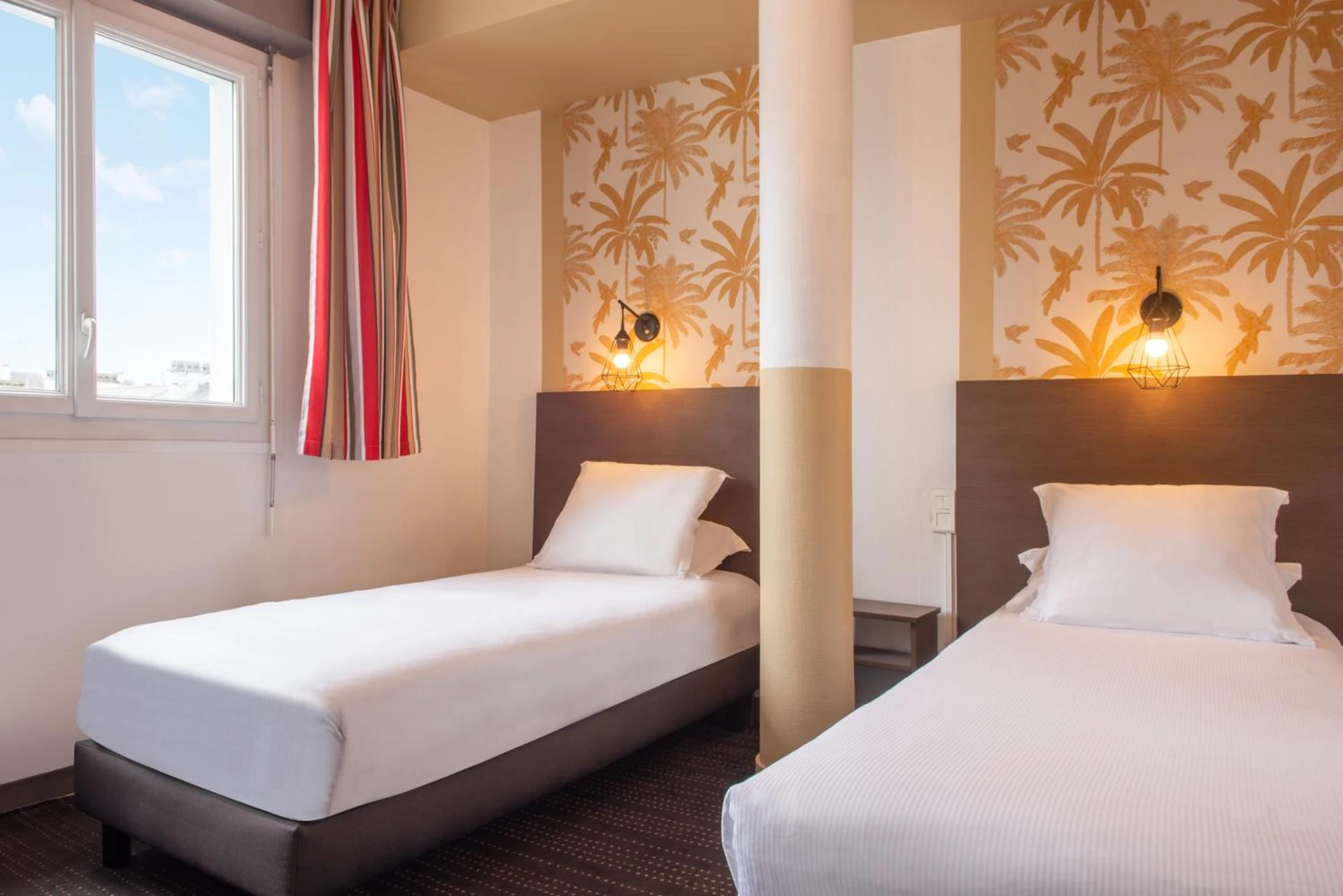 Magnifique chambre pour un séminaire d'entreprise à The Originals City, Hôtel de l'Europe, Saint-Nazaire - Saint-Nazaire