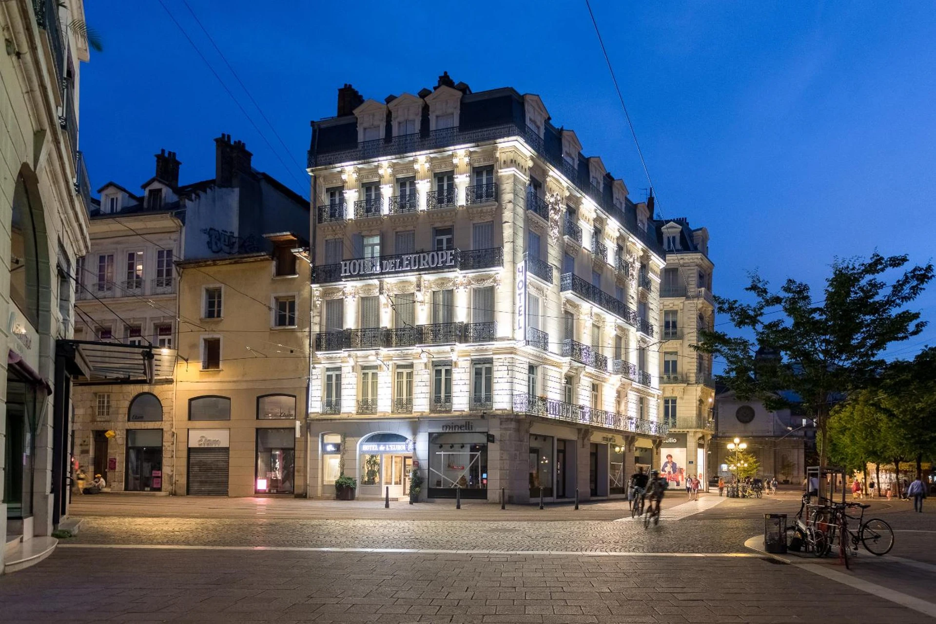 Lieu convivial pour un séminaire d'entreprise à Hôtel de l'Europe Grenoble hyper-centre - Grenoble - En savoir plus 