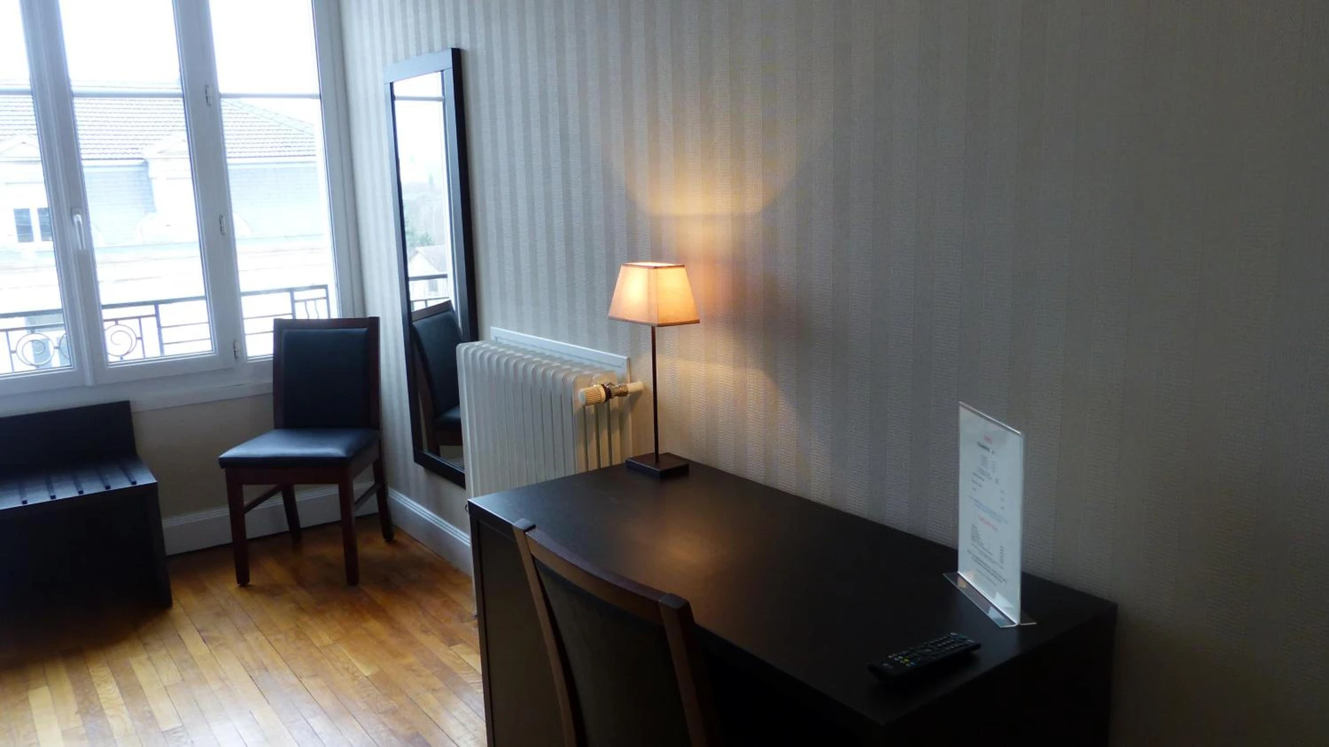 Chambre disponible pour un séminaire d'entreprise à Hotel De L'Europe - Toul