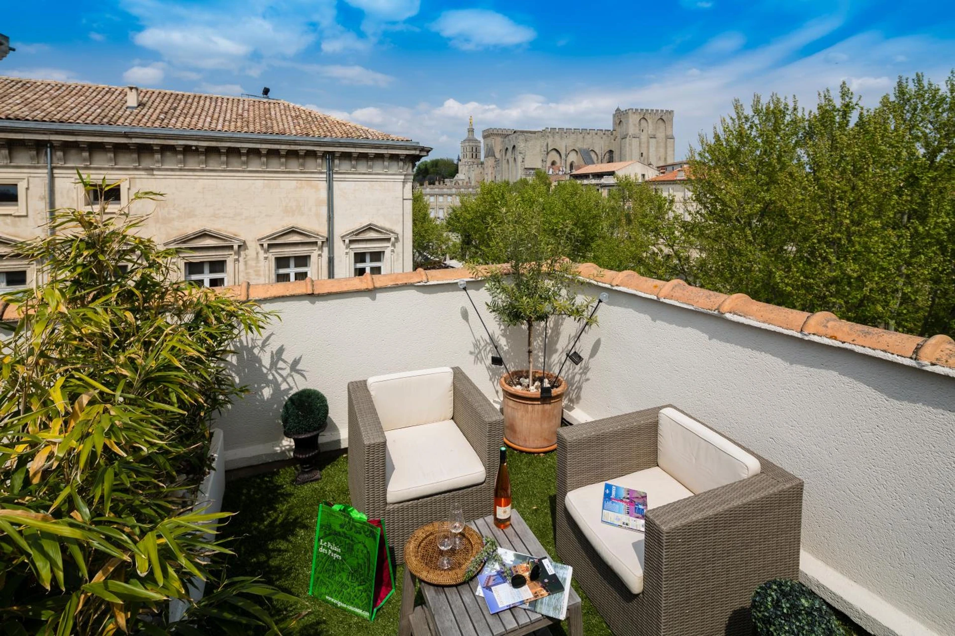 Chambre à Hôtel de l'Horloge - Organiser un séminaire d'entreprise à Avignon