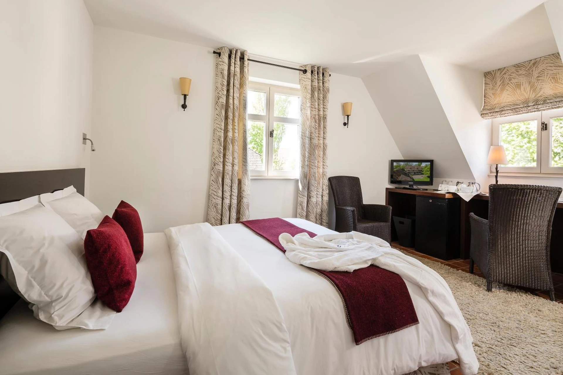 Chambre disponible pour un séminaire d'entreprise à Hotel Restaurant De l'Illwald - Sélestat